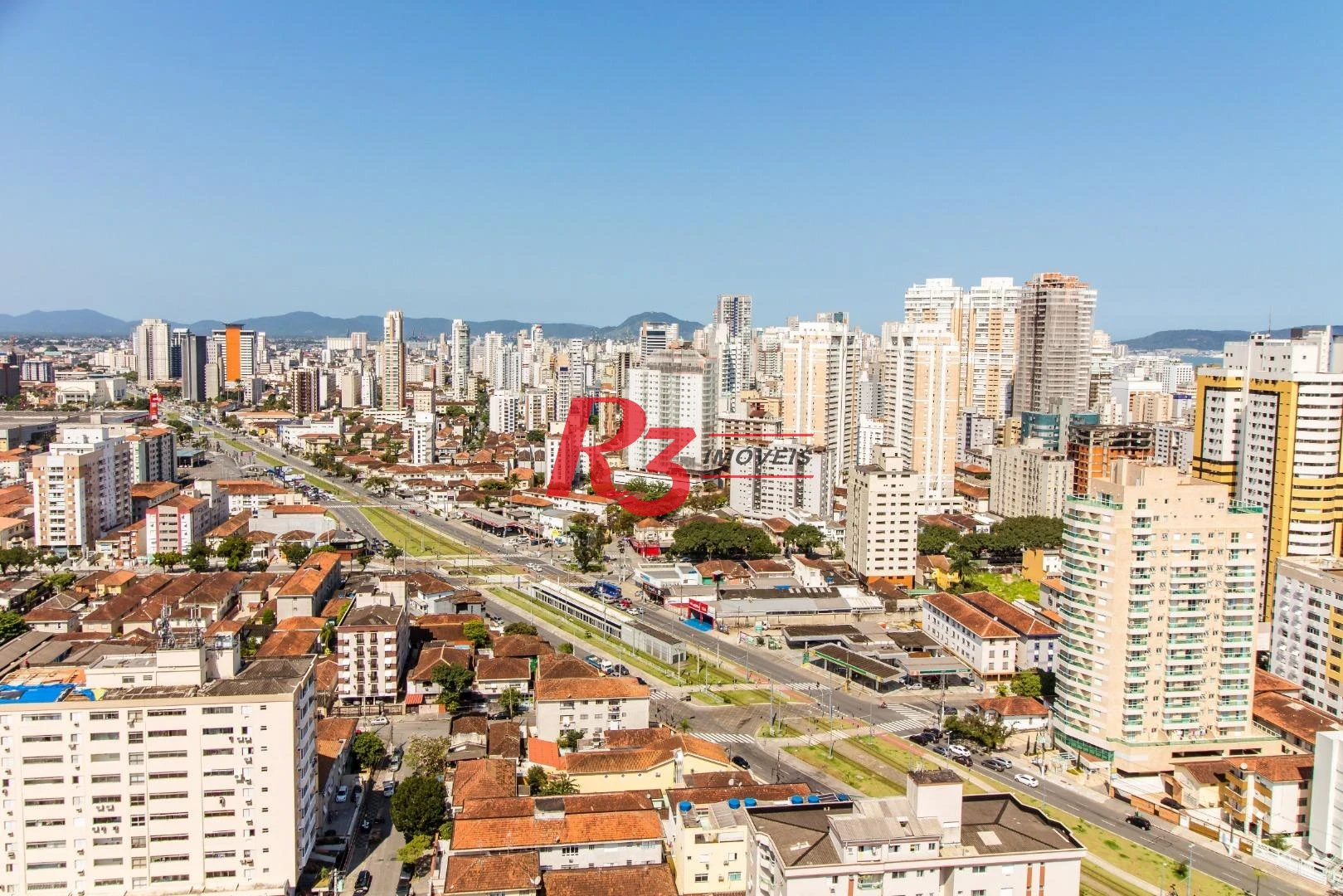 Apartamento com 2 dormitórios para alugar, 81 m² por R$ 6.700,00/mês - Campo Grande - Santos/SP