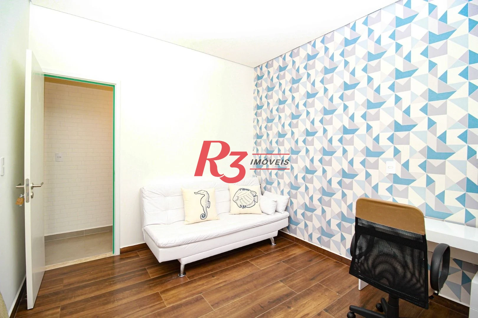 Apartamento com 3 dormitórios à venda, 125 m² por R$ 1.950.000,00 - Embaré - Santos/SP