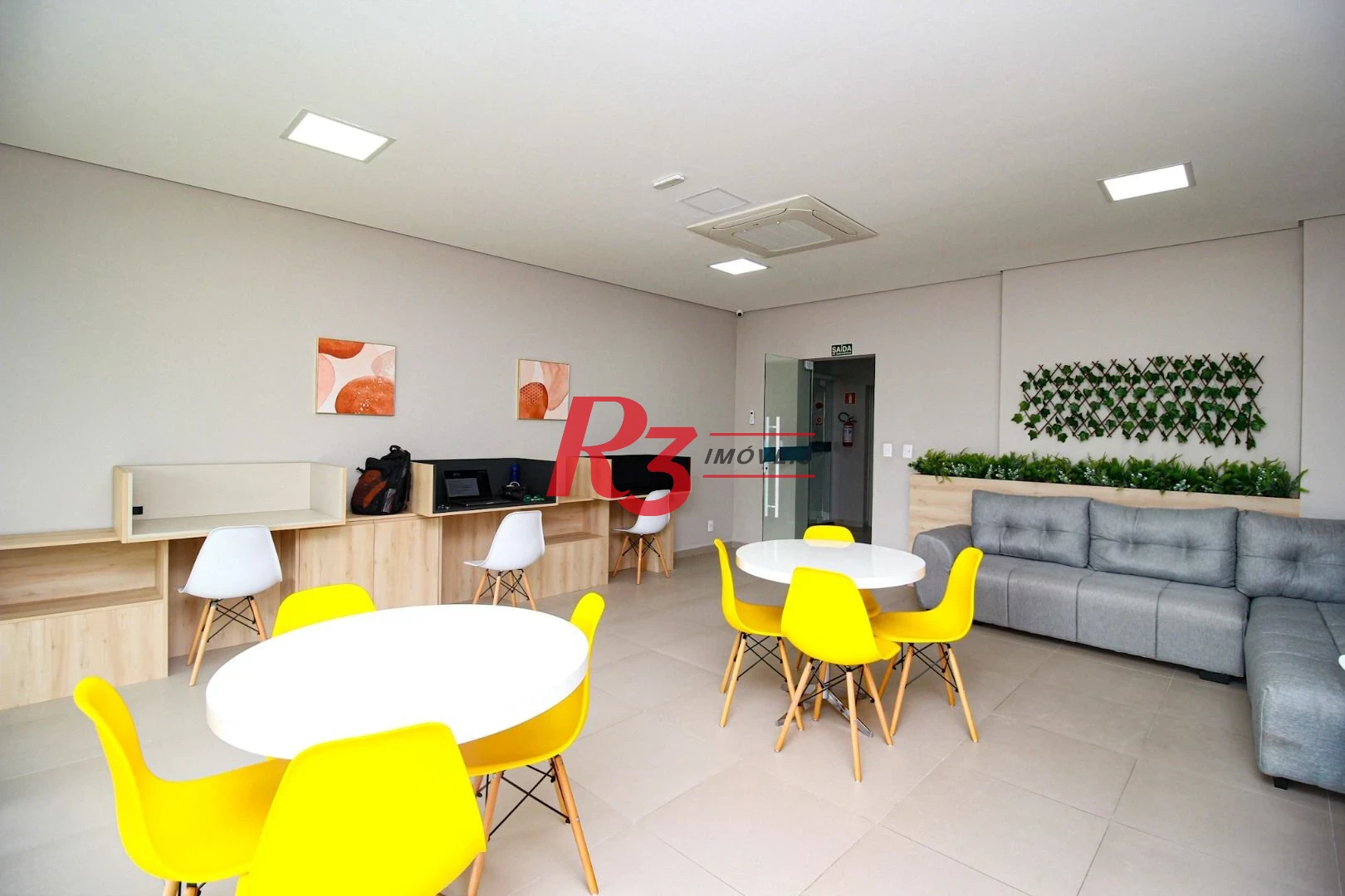 Apartamento com 3 dormitórios à venda, 125 m² por R$ 1.950.000,00 - Embaré - Santos/SP