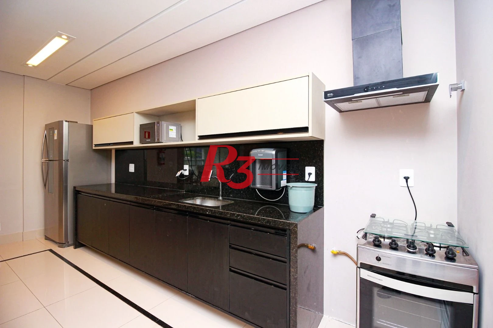 Apartamento com 3 dormitórios à venda, 125 m² por R$ 1.950.000,00 - Embaré - Santos/SP