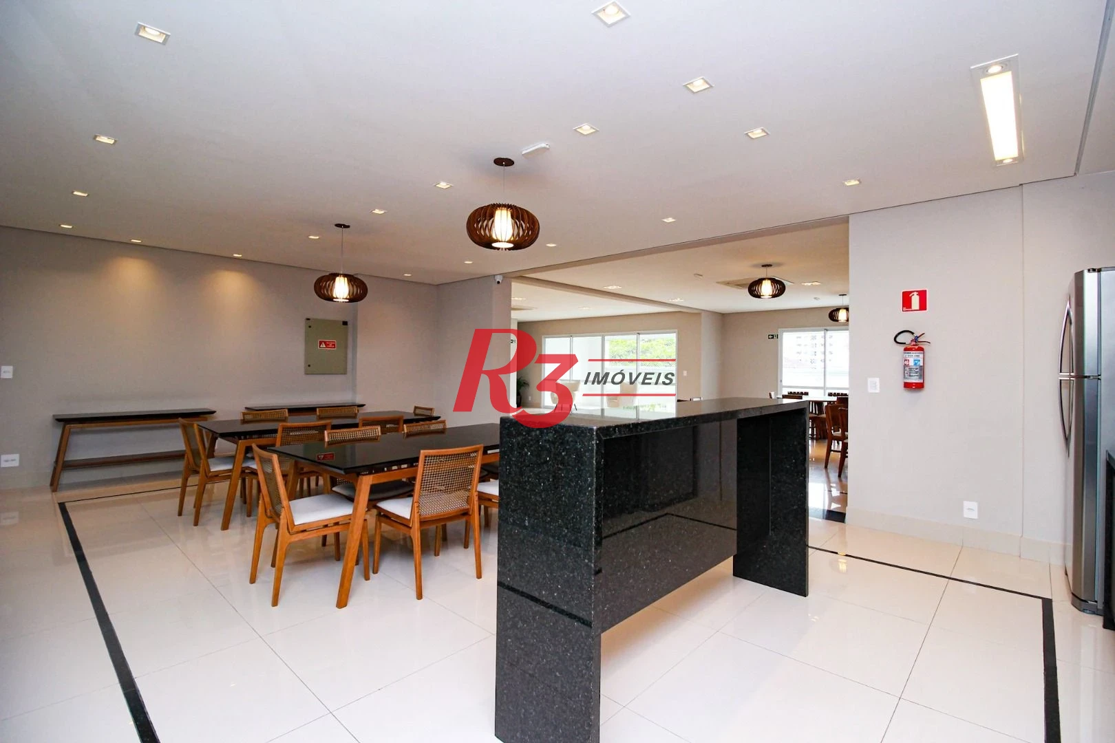 Apartamento com 3 dormitórios à venda, 125 m² por R$ 1.950.000,00 - Embaré - Santos/SP