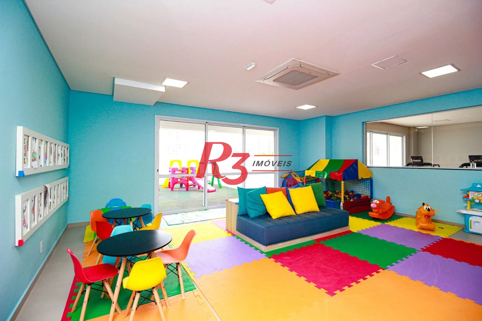 Apartamento com 3 dormitórios à venda, 125 m² por R$ 1.950.000,00 - Embaré - Santos/SP
