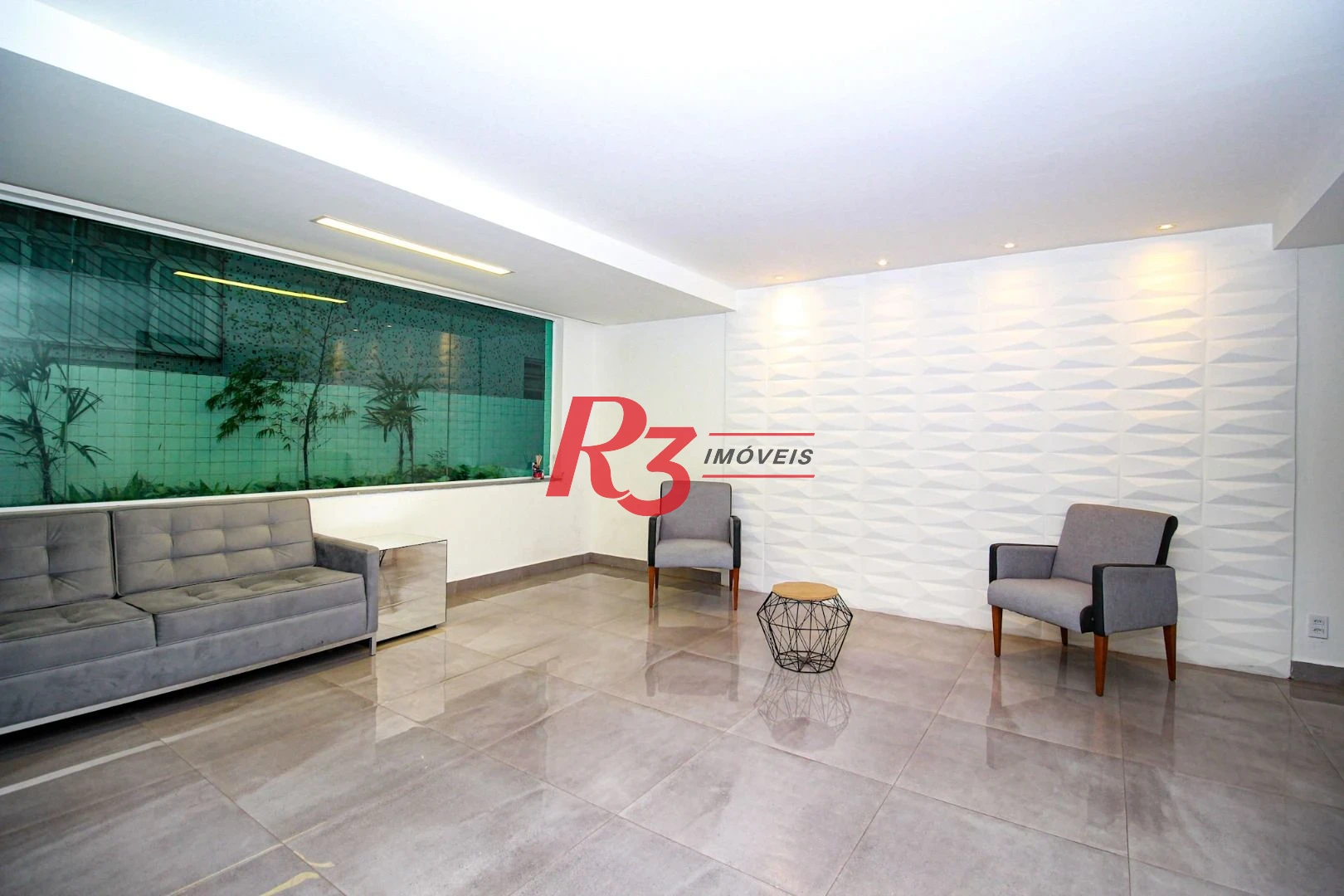 Apartamento com 2 dormitórios à venda, 68 m² por R$ 670.000,00 - Marapé - Santos/SP