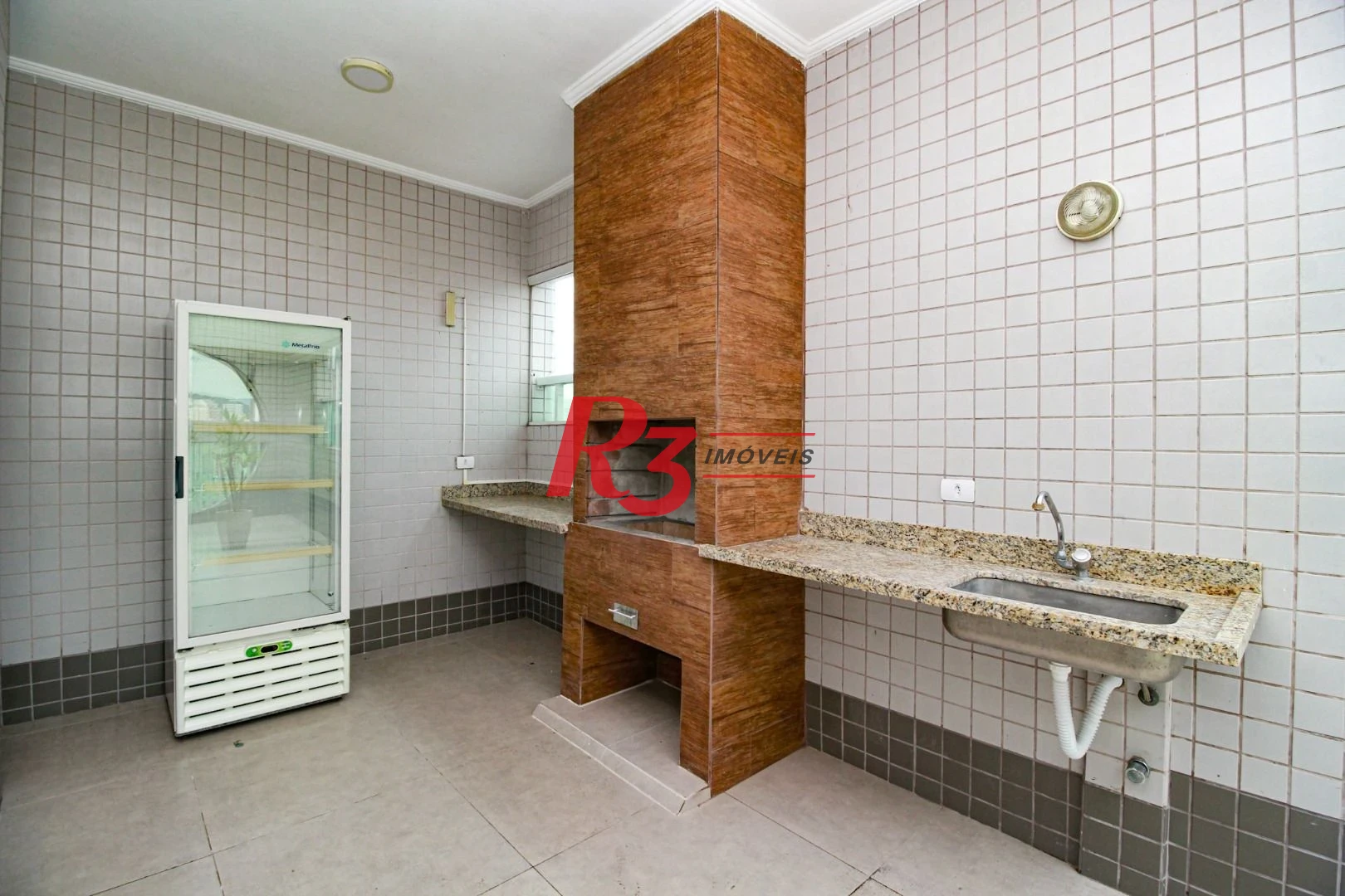 Apartamento com 3 dormitórios à venda, 105 m² por R$ 999.900,00 - Gonzaga - Santos/SP