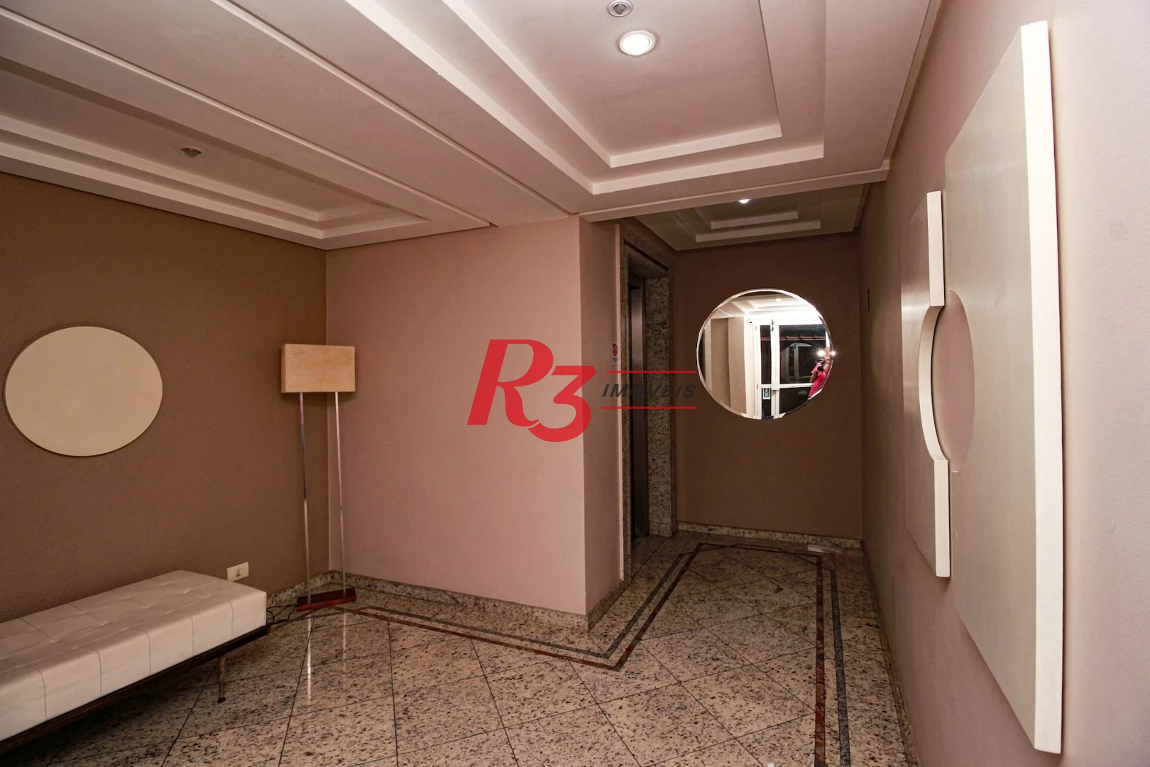 Apartamento com 3 dormitórios à venda, 105 m² por R$ 999.900,00 - Gonzaga - Santos/SP