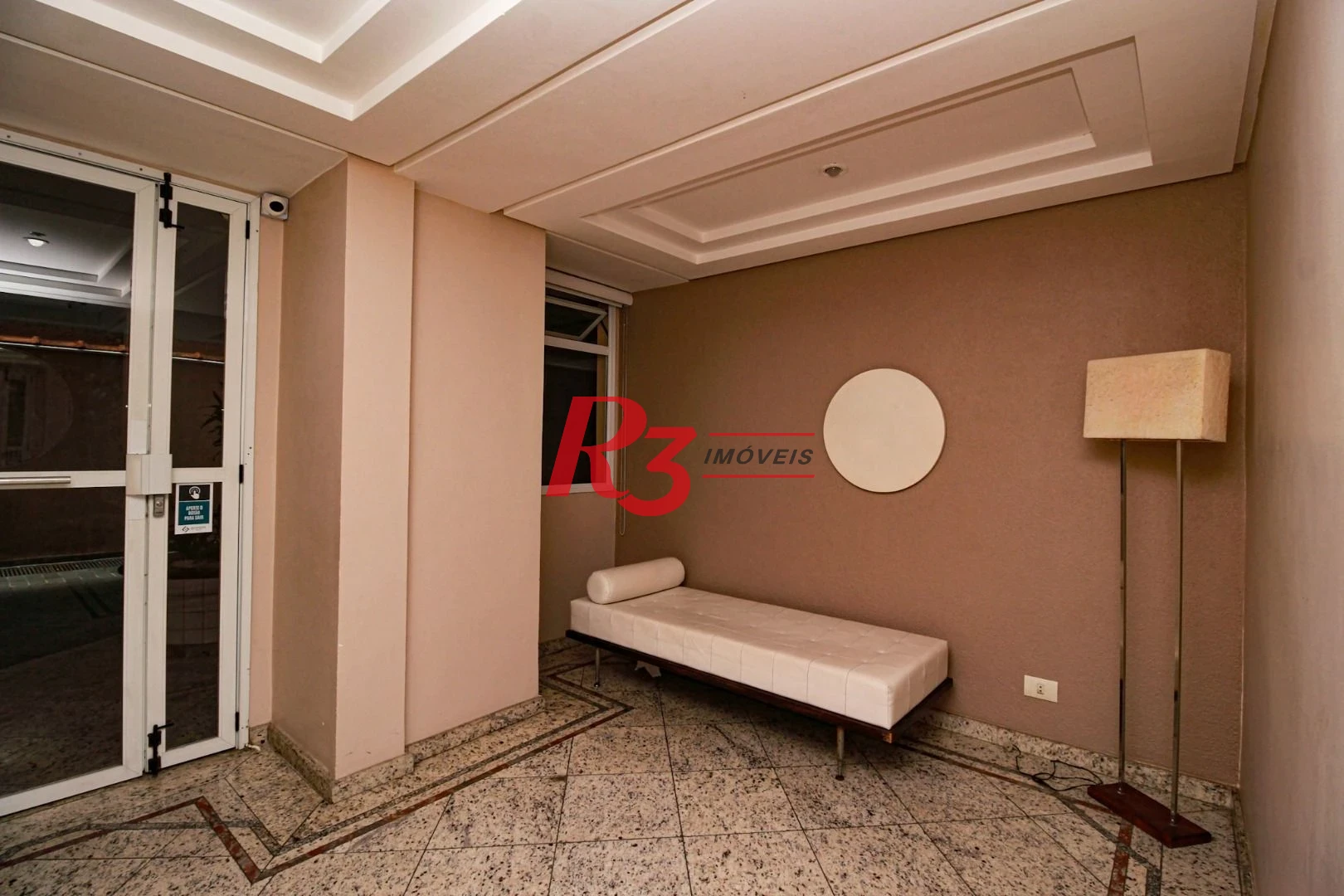 Apartamento com 3 dormitórios à venda, 105 m² por R$ 999.900,00 - Gonzaga - Santos/SP