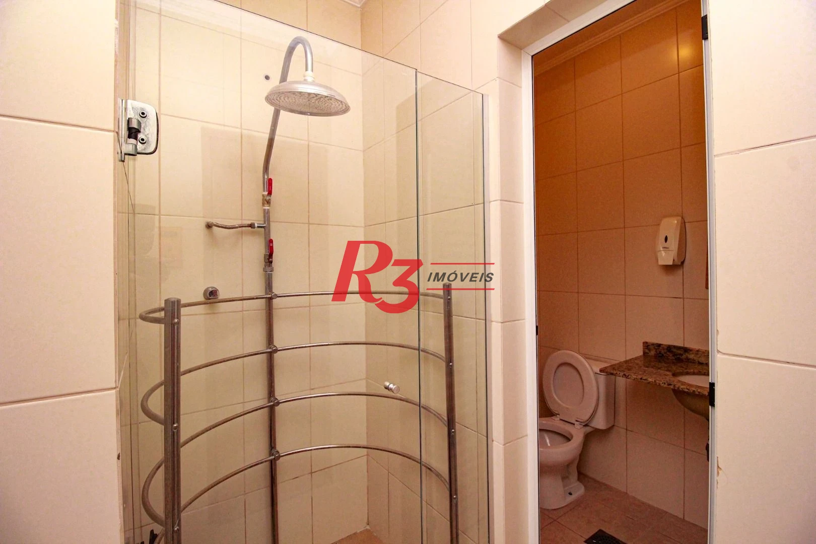 Apartamento com 3 dormitórios à venda, 128 m² por R$ 1.850.000,00 - Gonzaga - Santos/SP