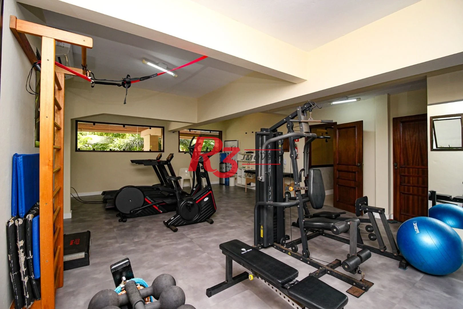 Apartamento com 3 dormitórios à venda, 235 m² por R$ 2.990.000,00 - Gonzaga - Santos/SP