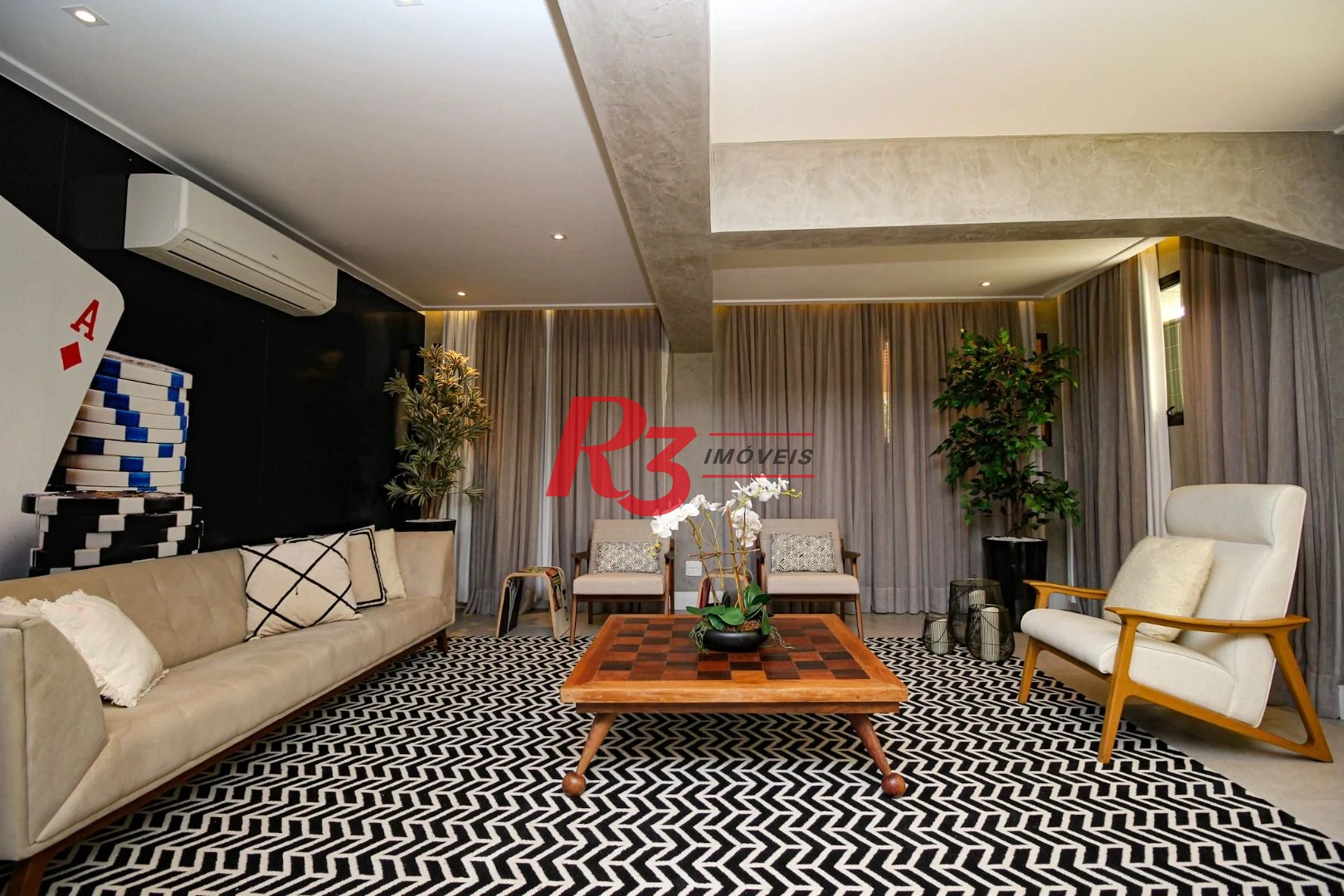Apartamento com 3 dormitórios à venda, 235 m² por R$ 2.990.000,00 - Gonzaga - Santos/SP