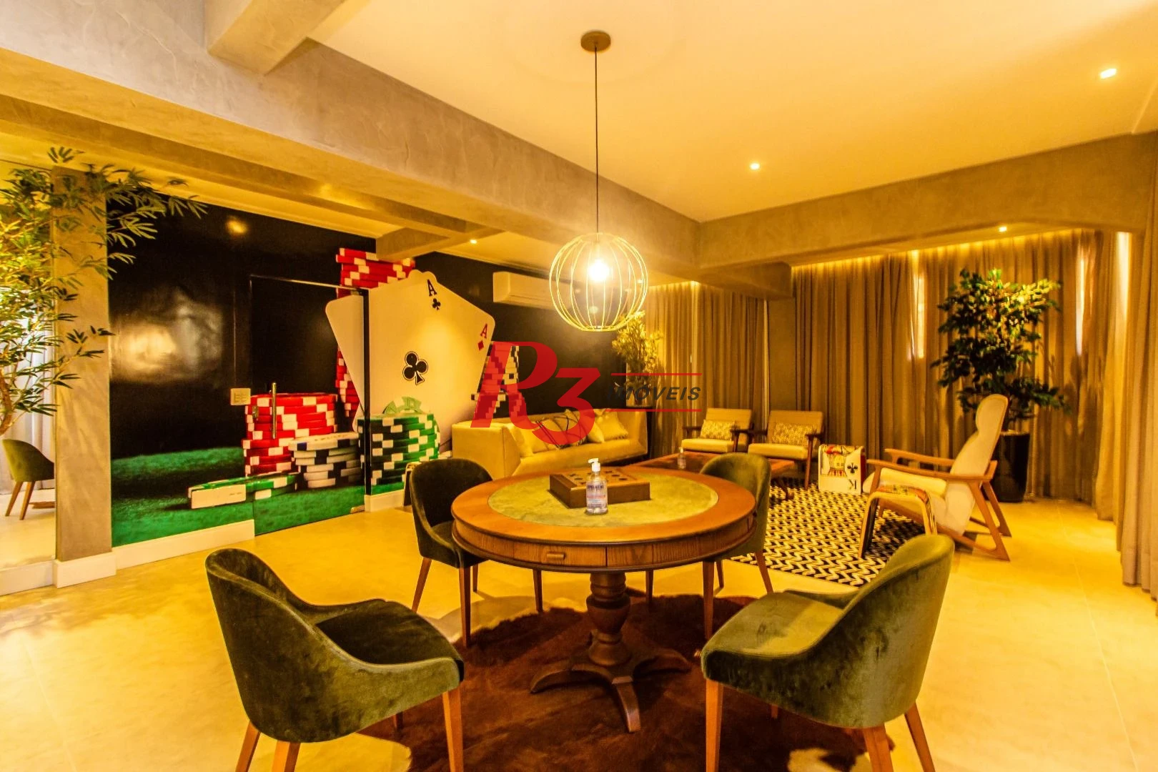 Apartamento com 3 dormitórios à venda, 235 m² por R$ 2.990.000,00 - Gonzaga - Santos/SP