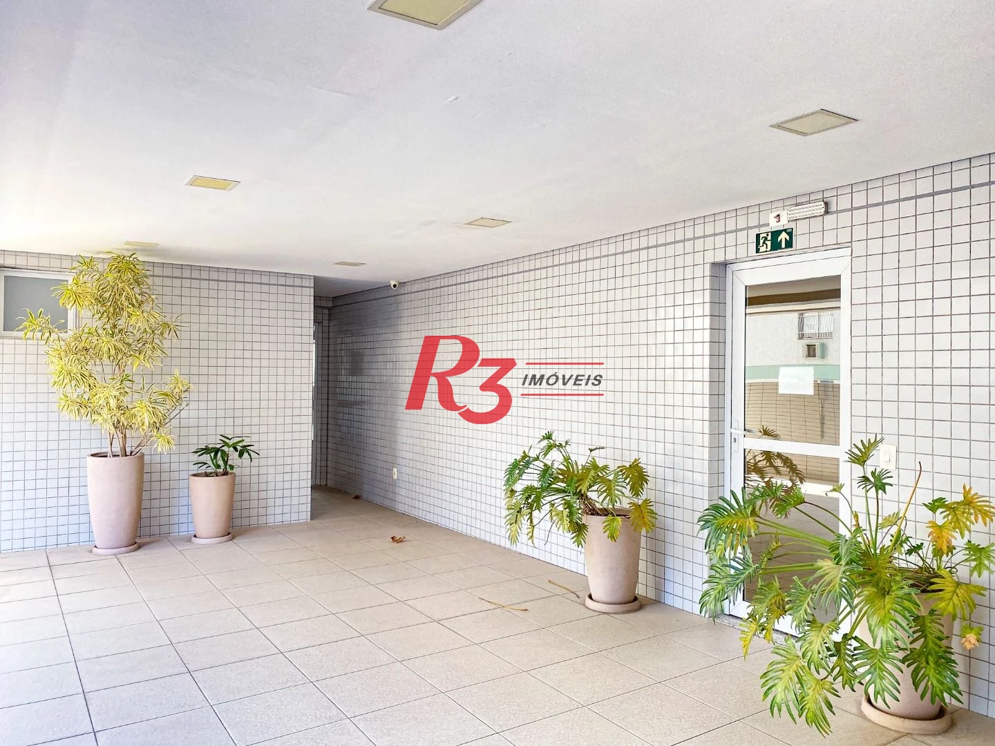 Apartamento com 2 dormitórios à venda, 82 m² por R$ 1.250.000,00 - Gonzaga - Santos/SP