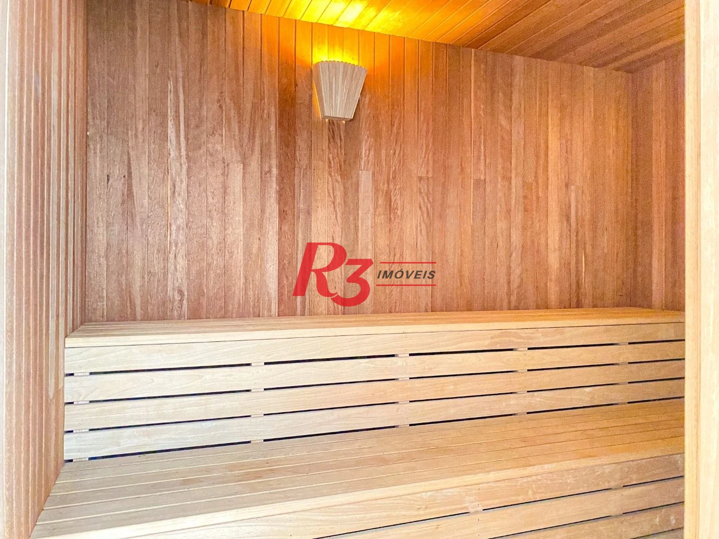 Apartamento com 2 dormitórios à venda, 82 m² por R$ 1.250.000,00 - Gonzaga - Santos/SP