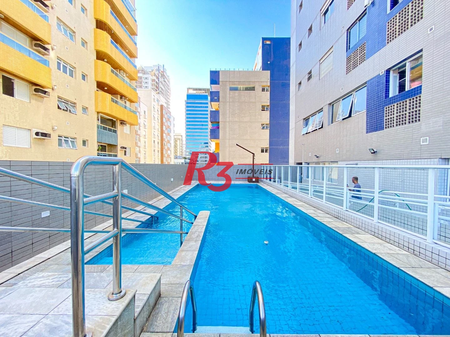 Apartamento com 2 dormitórios à venda, 82 m² por R$ 1.250.000,00 - Gonzaga - Santos/SP