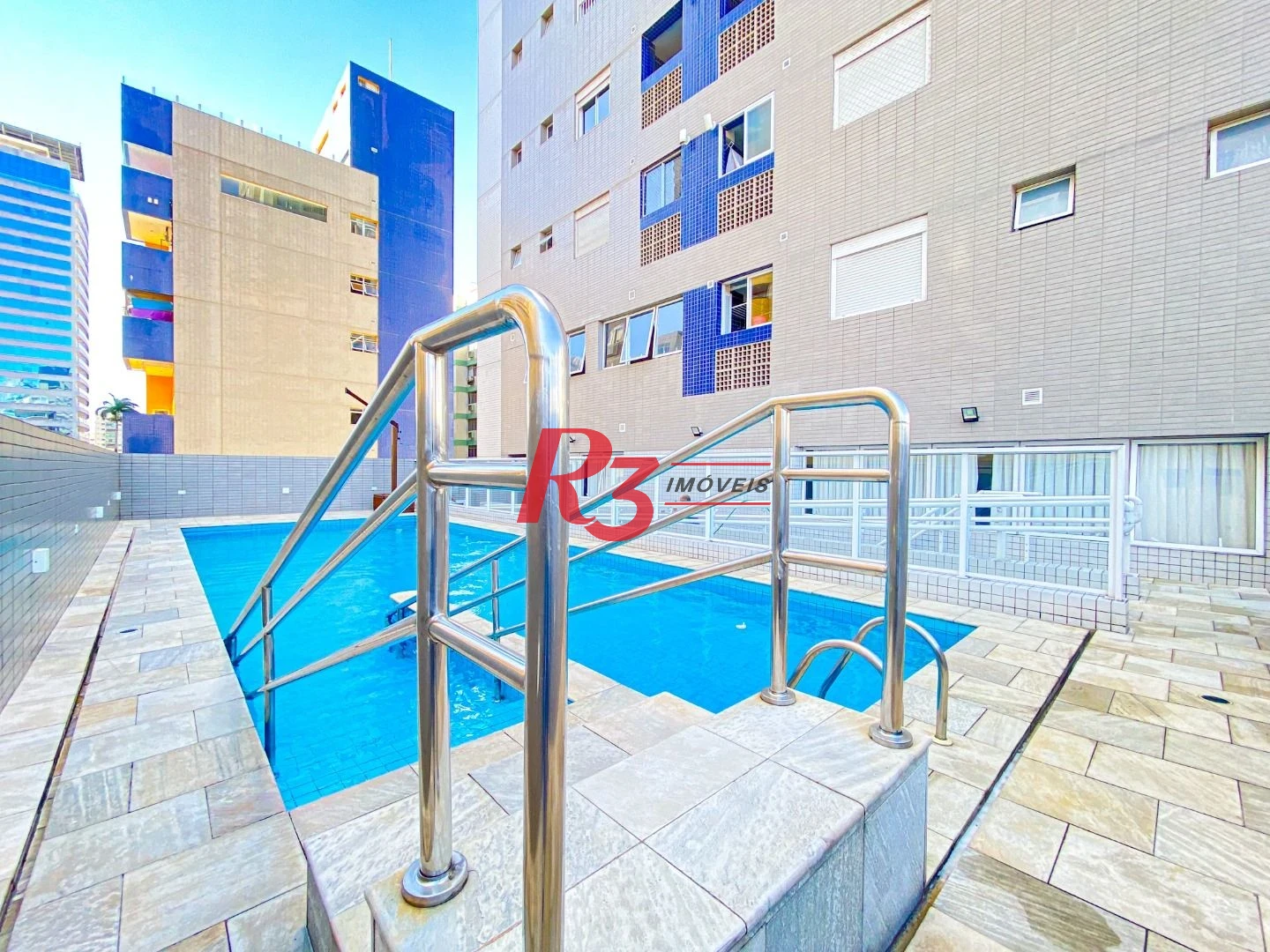 Apartamento com 2 dormitórios à venda, 82 m² por R$ 1.250.000,00 - Gonzaga - Santos/SP