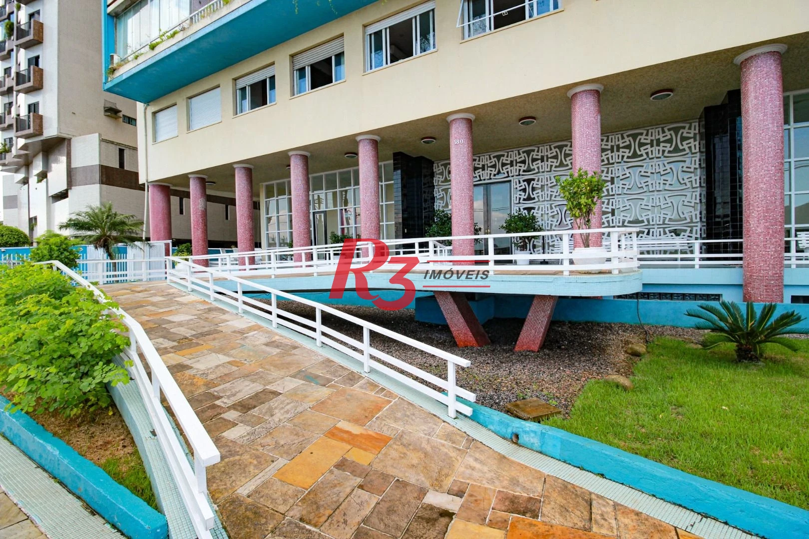 Apartamento com 1 dormitório à venda, 45 m² por R$ 450.000,00 - Ponta da Praia - Santos/SP