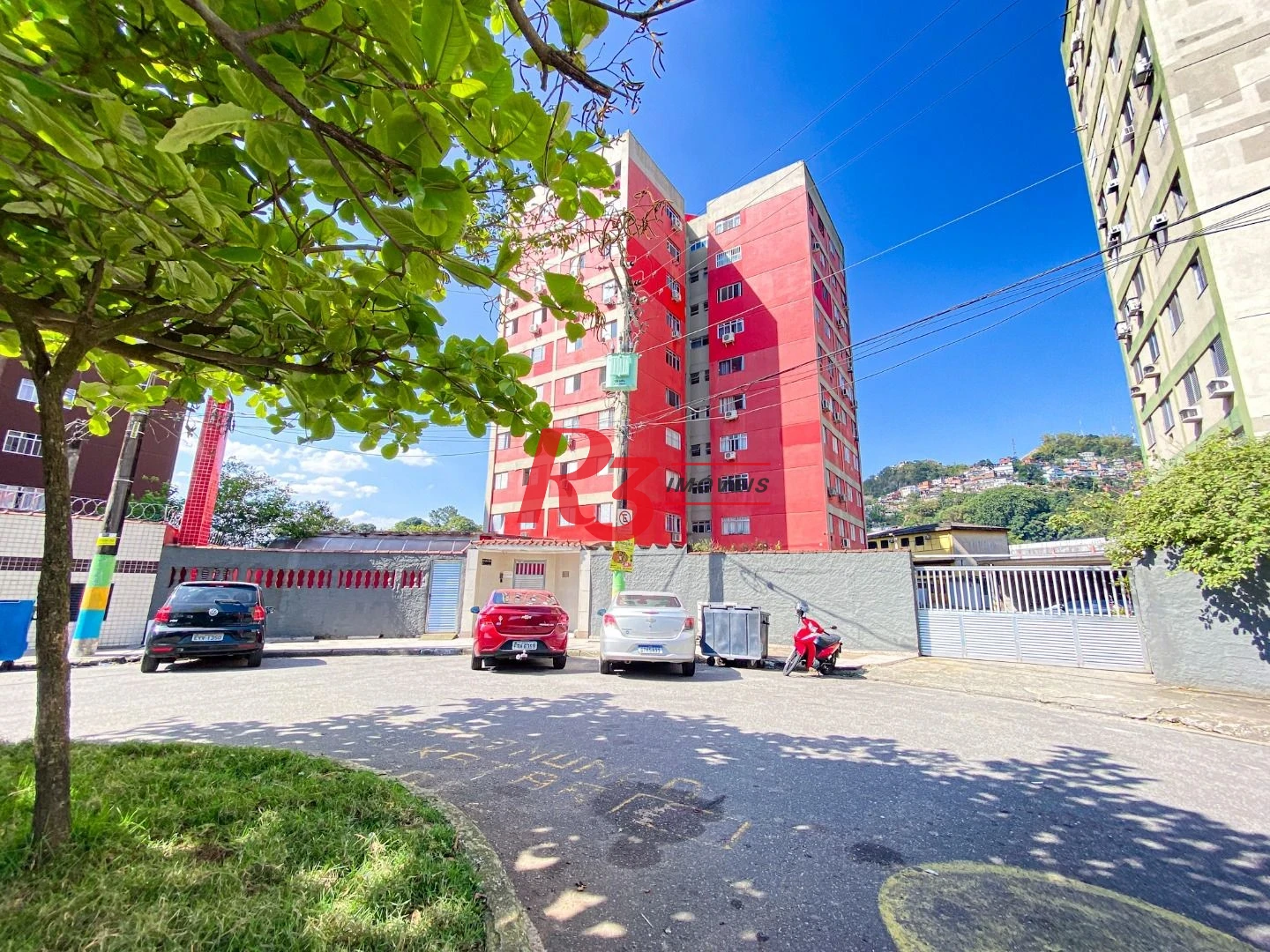 Apartamento com 2 dormitórios à venda, 43 m² por R$ 250.000,00 - Saboó - Santos/SP