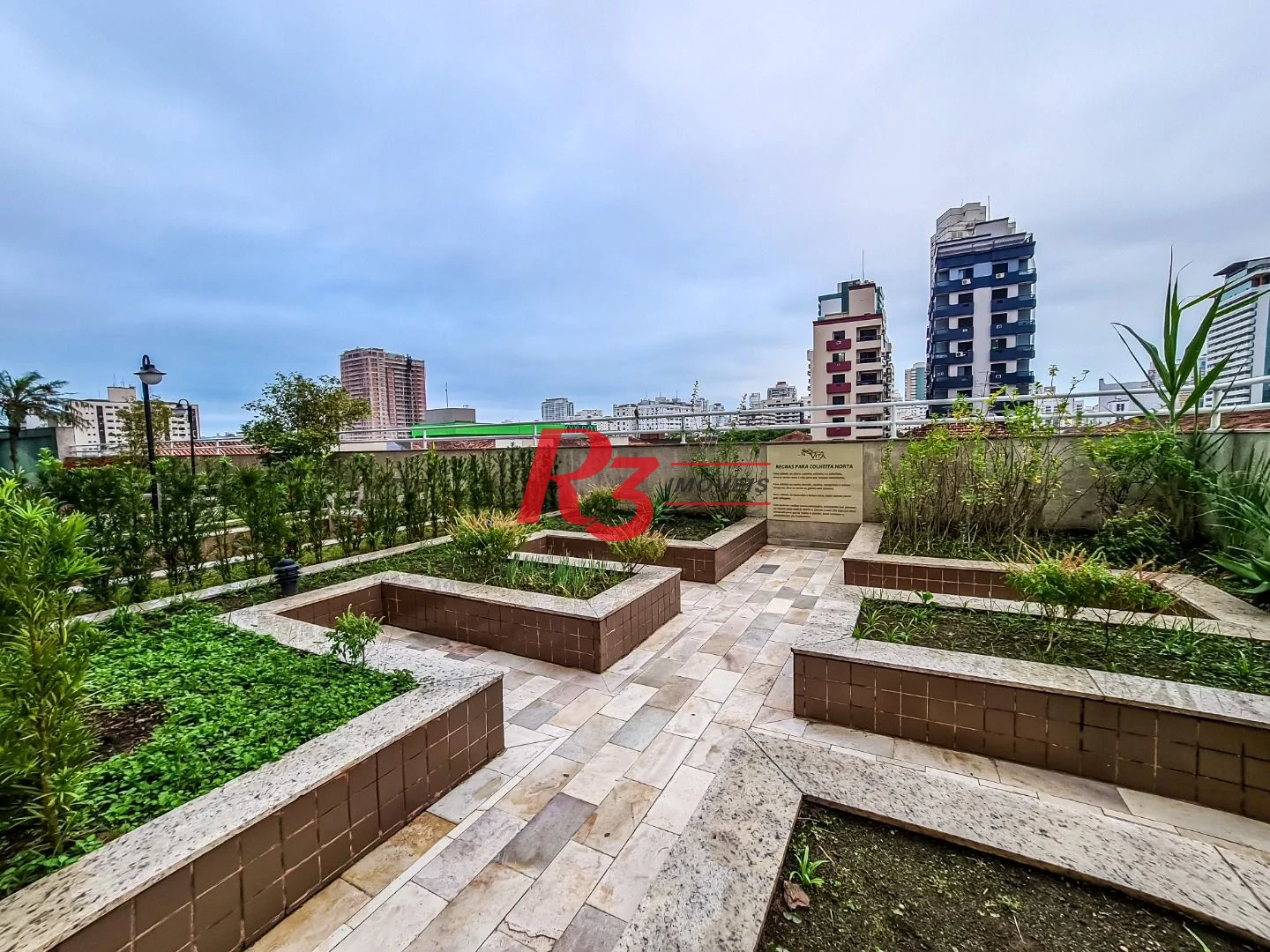 Apartamento à venda, 69 m² por R$ 680.000,00 - Encruzilhada - Santos/SP