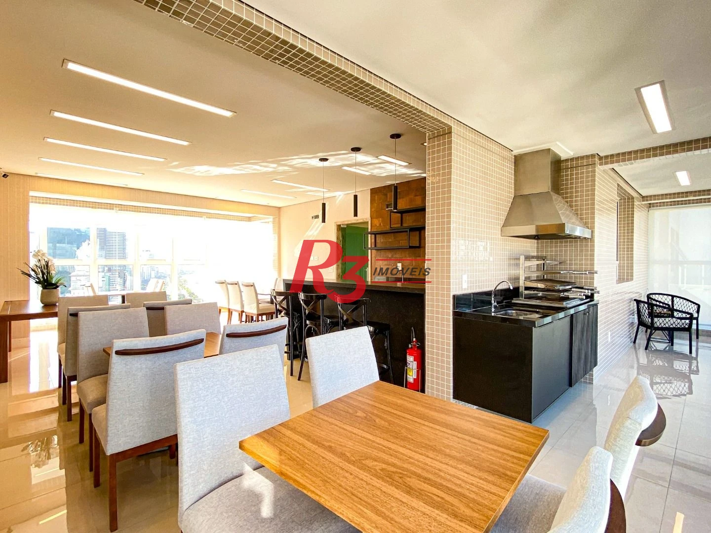 Apartamento com 3 dormitórios à venda, 137 m² por R$ 2.805.000,00 - José Menino - Santos/SP