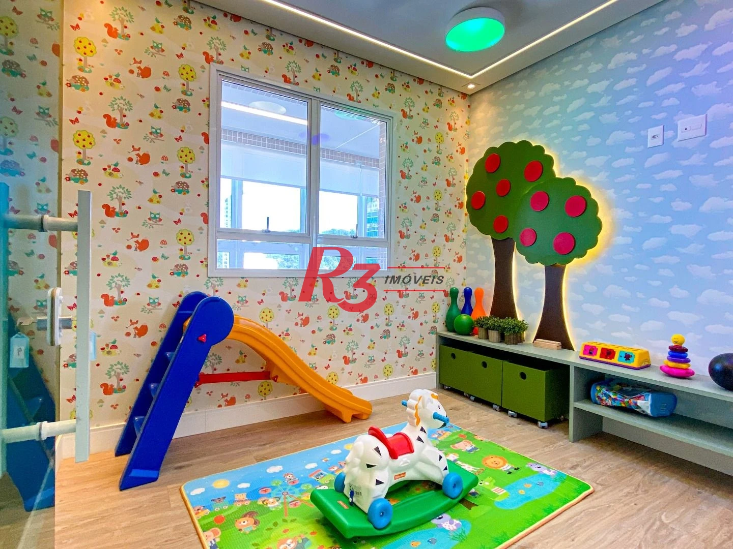 Apartamento com 3 dormitórios à venda, 137 m² por R$ 2.805.000,00 - José Menino - Santos/SP
