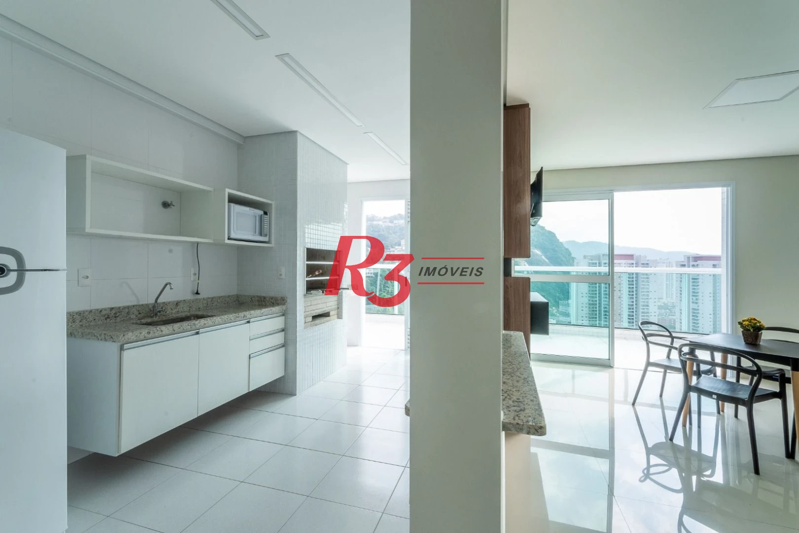 Apartamento com 1 dormitório à venda, 54 m² por R$ 735.000,00 - José Menino - Santos/SP