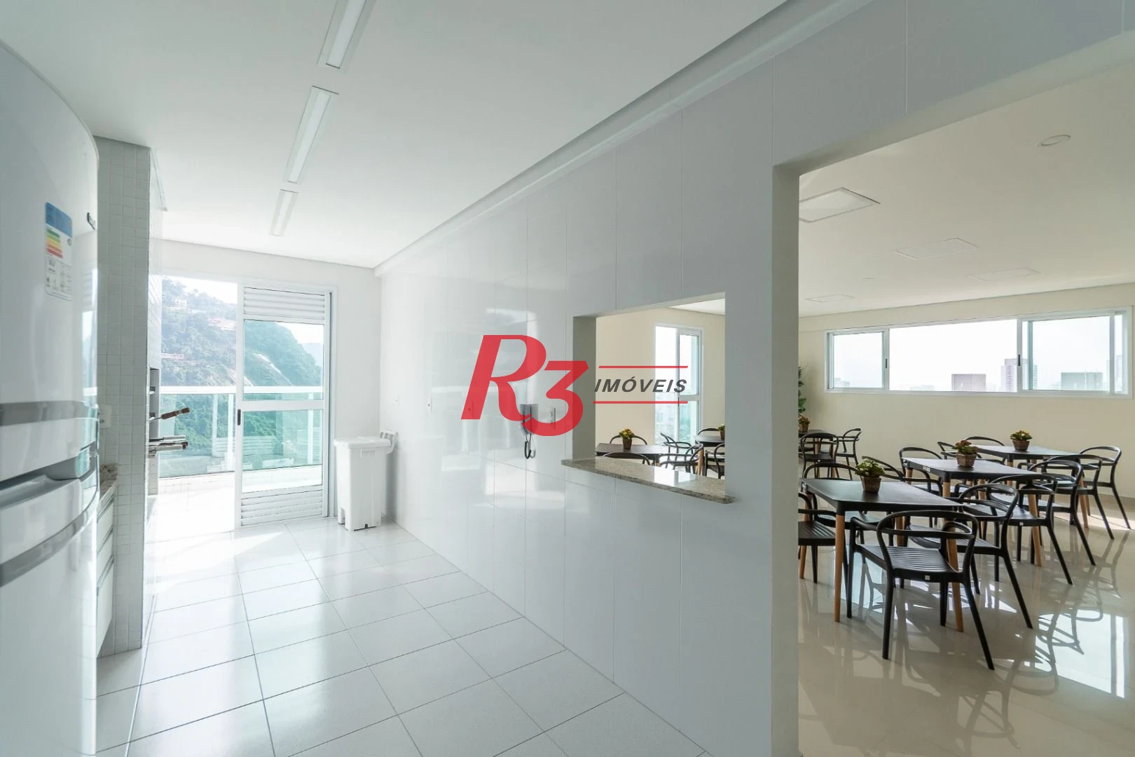 Apartamento com 1 dormitório à venda, 54 m² por R$ 735.000,00 - José Menino - Santos/SP