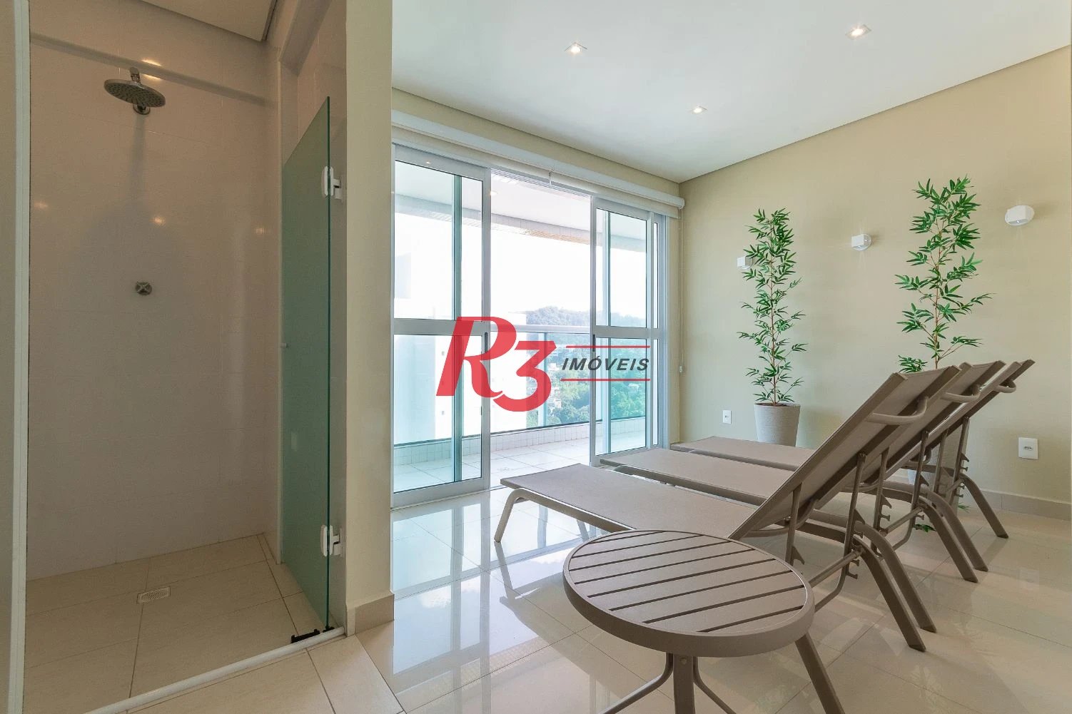 Apartamento com 1 dormitório à venda, 54 m² por R$ 735.000,00 - José Menino - Santos/SP