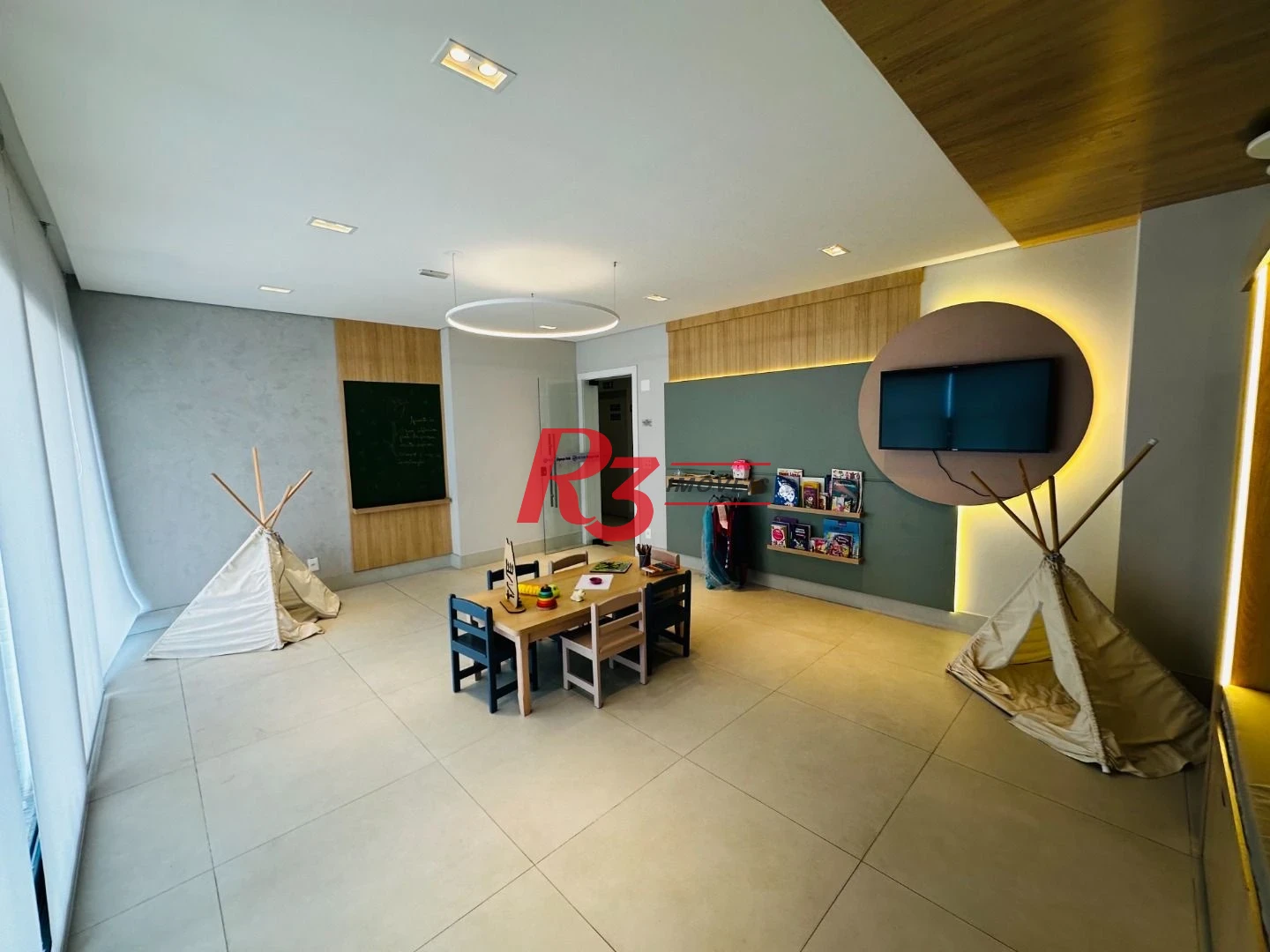 Apartamento à venda, 132 m² por R$ 1.850.000,00 - Pompéia - Santos/SP