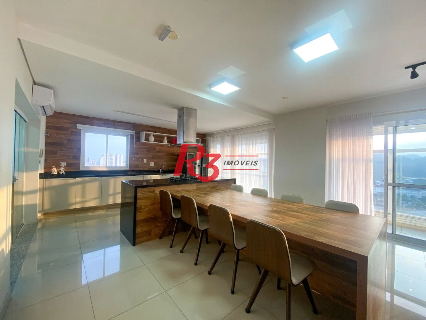 Apartamento com 2 dormitórios para alugar, 58 m² por R$ 5.500,00/mês - Vila Matias - Santos/SP