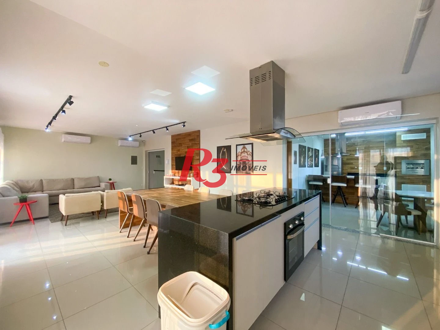 Apartamento com 2 dormitórios para alugar, 58 m² por R$ 5.500,00/mês - Vila Matias - Santos/SP