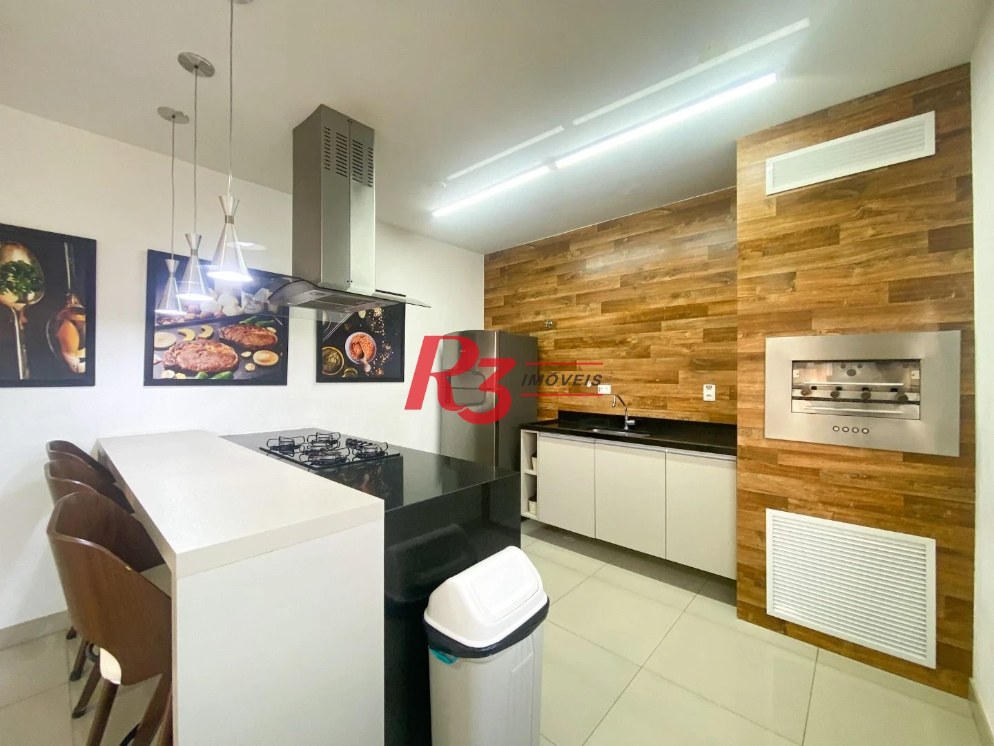 Apartamento com 2 dormitórios para alugar, 58 m² por R$ 5.500,00/mês - Vila Matias - Santos/SP