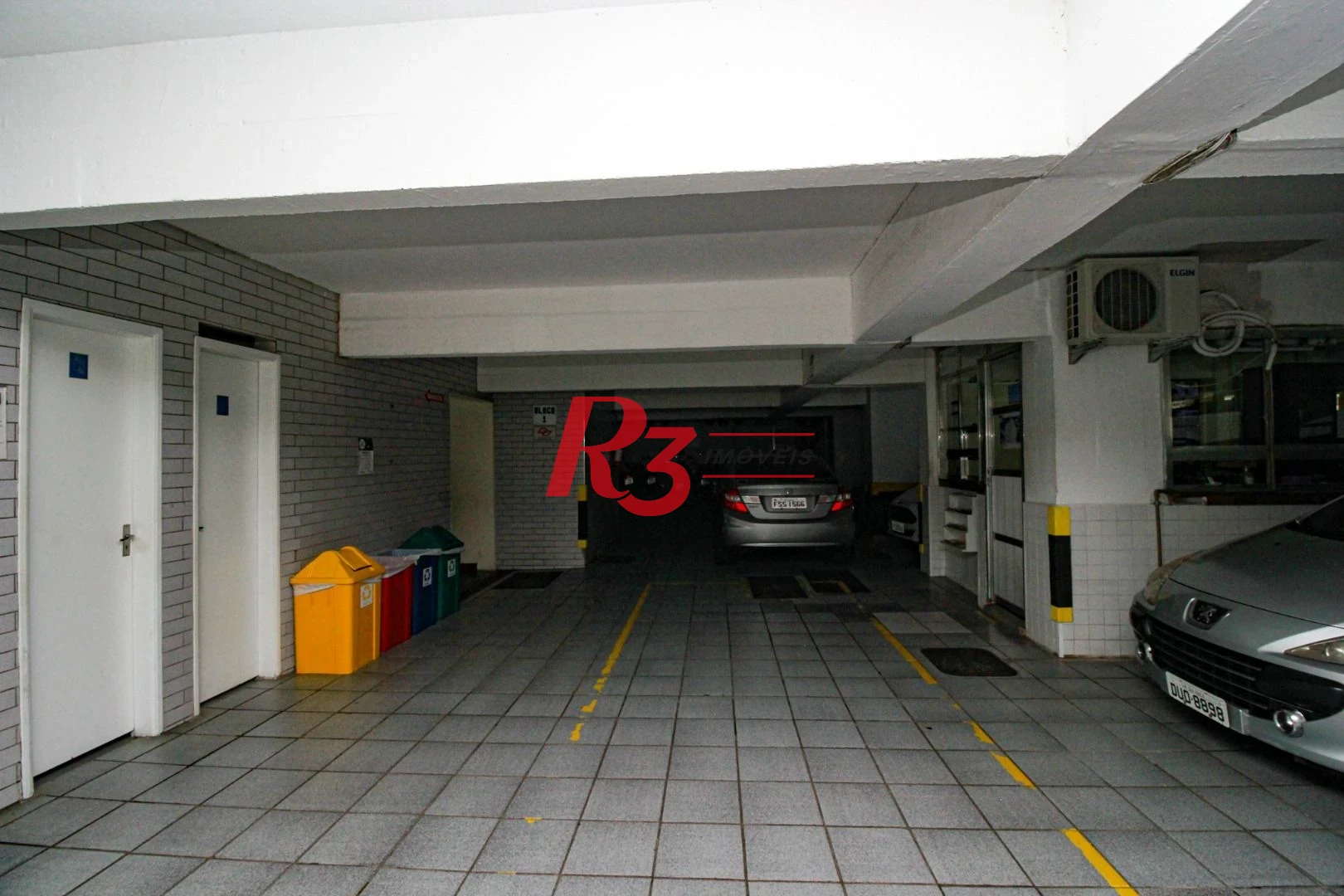 Apartamento com 1 dormitório para alugar, 64 m² por R$ 3.650,00/mês - Aparecida - Santos/SP