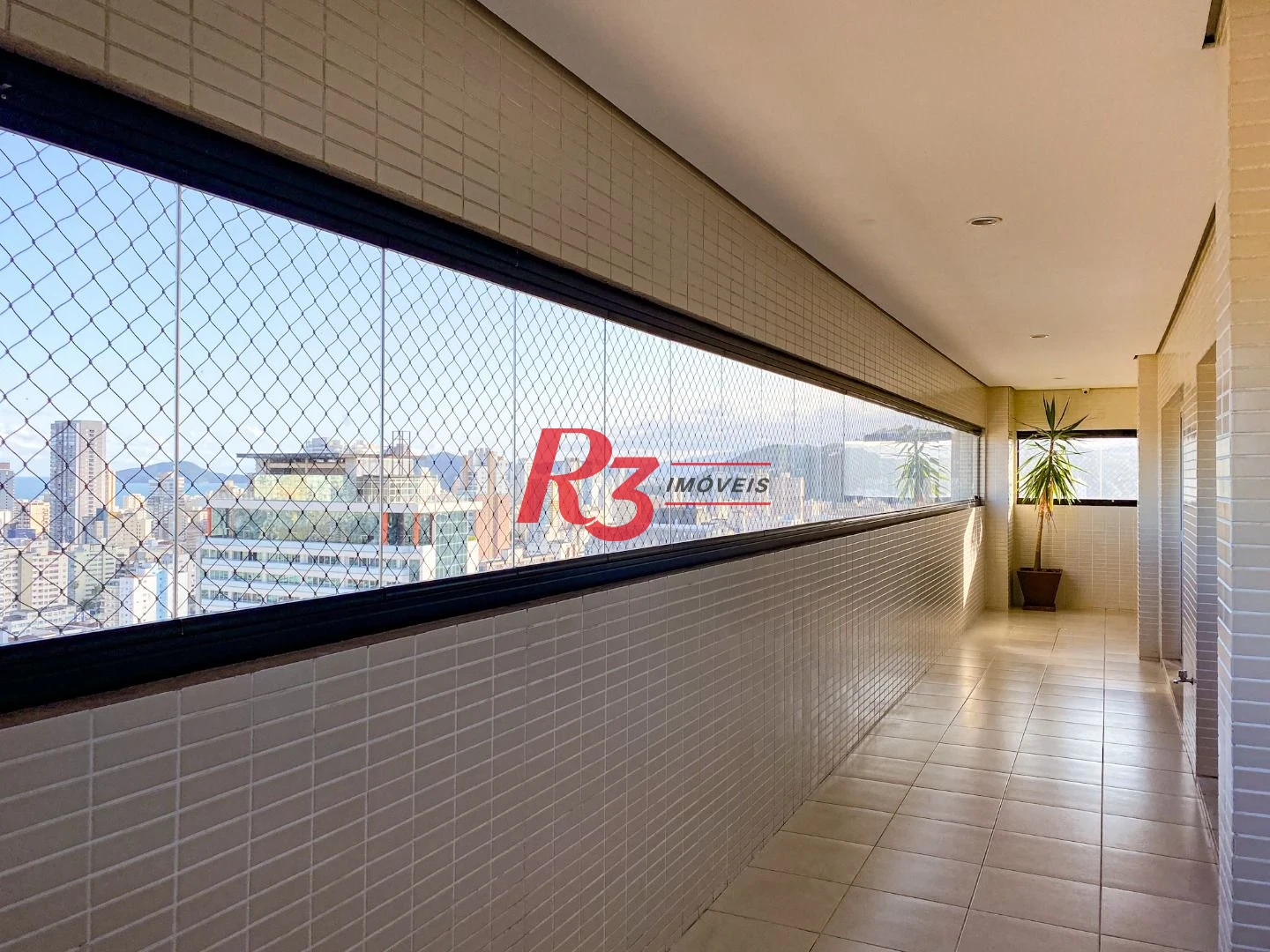 Apartamento com 3 dormitórios à venda, 80 m² por R$ 800.000,00 - Gonzaga - Santos/SP