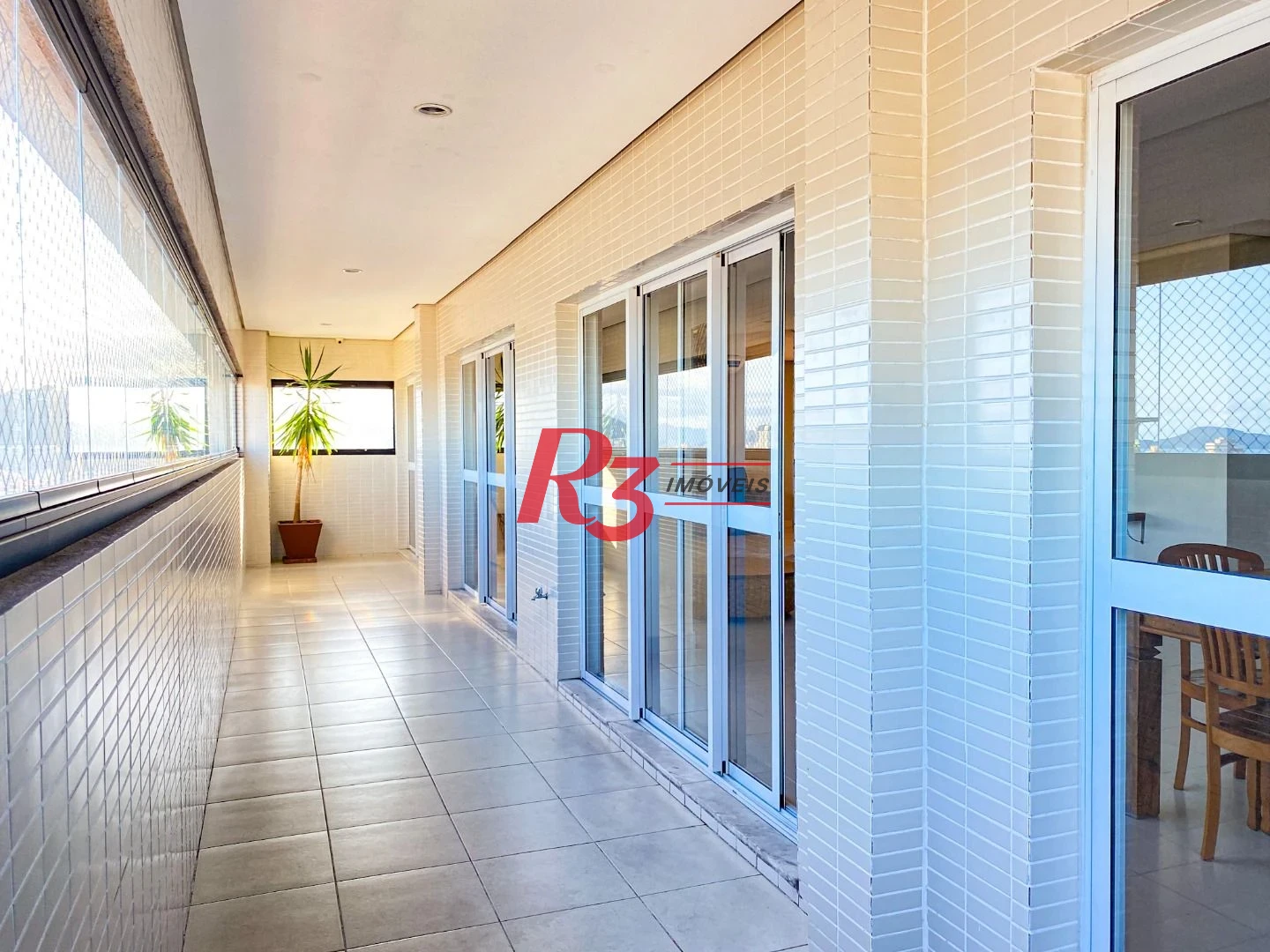 Apartamento com 3 dormitórios à venda, 80 m² por R$ 800.000,00 - Gonzaga - Santos/SP