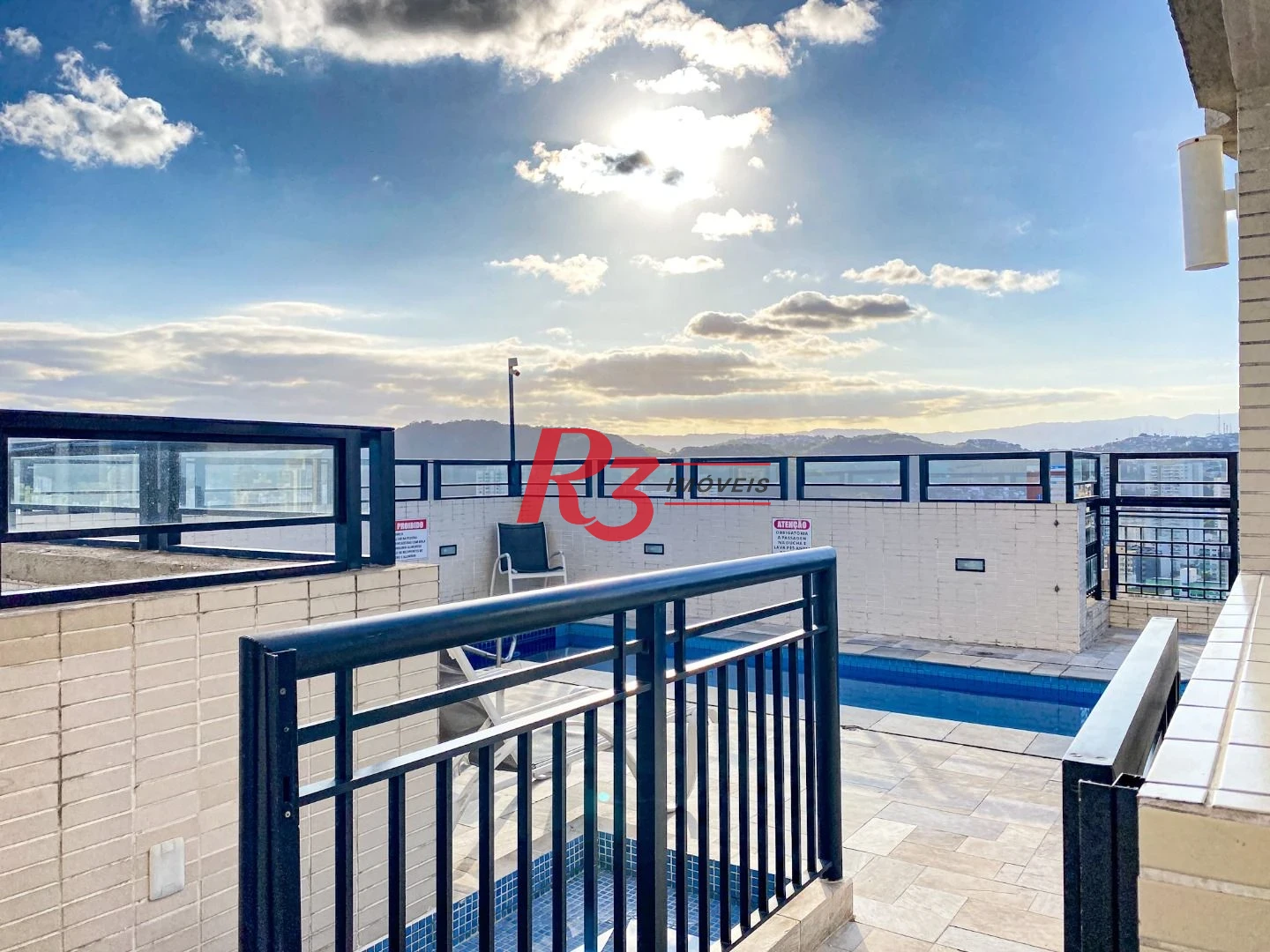 Apartamento com 3 dormitórios à venda, 80 m² por R$ 800.000,00 - Gonzaga - Santos/SP