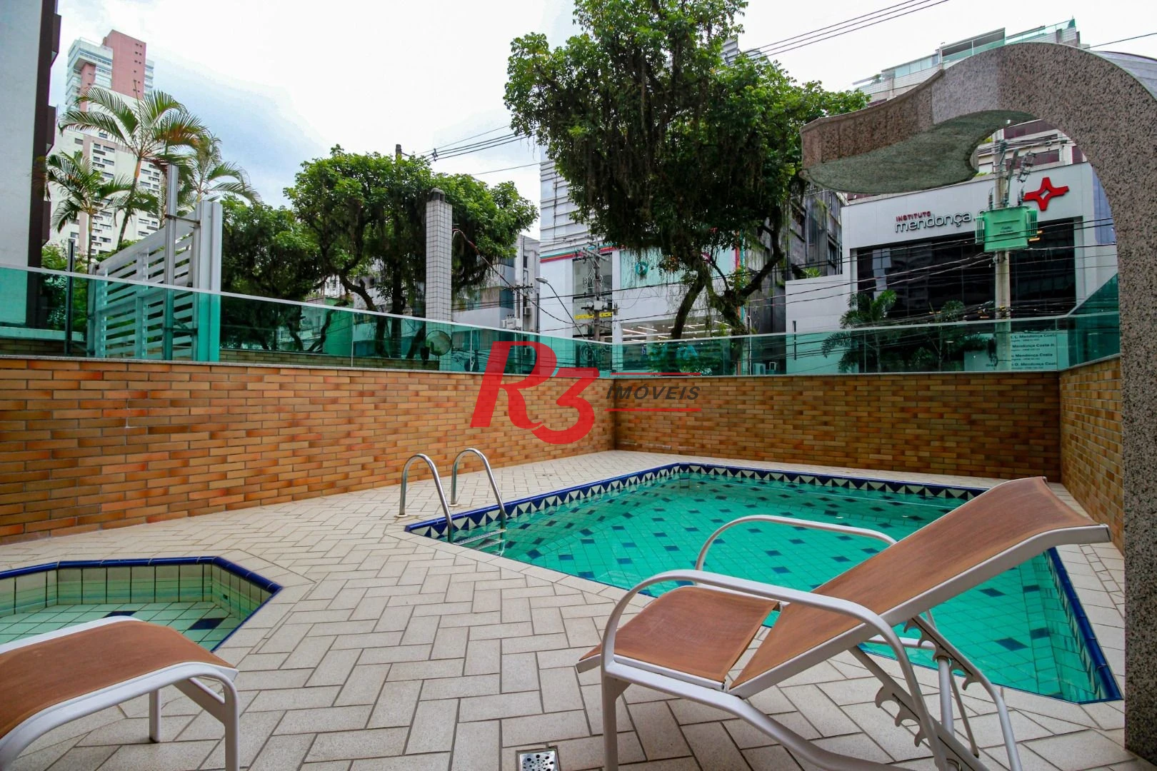 Apartamento com 4 dormitórios para alugar, 204 m² por R$ 23.000,01/mês - Gonzaga - Santos/SP