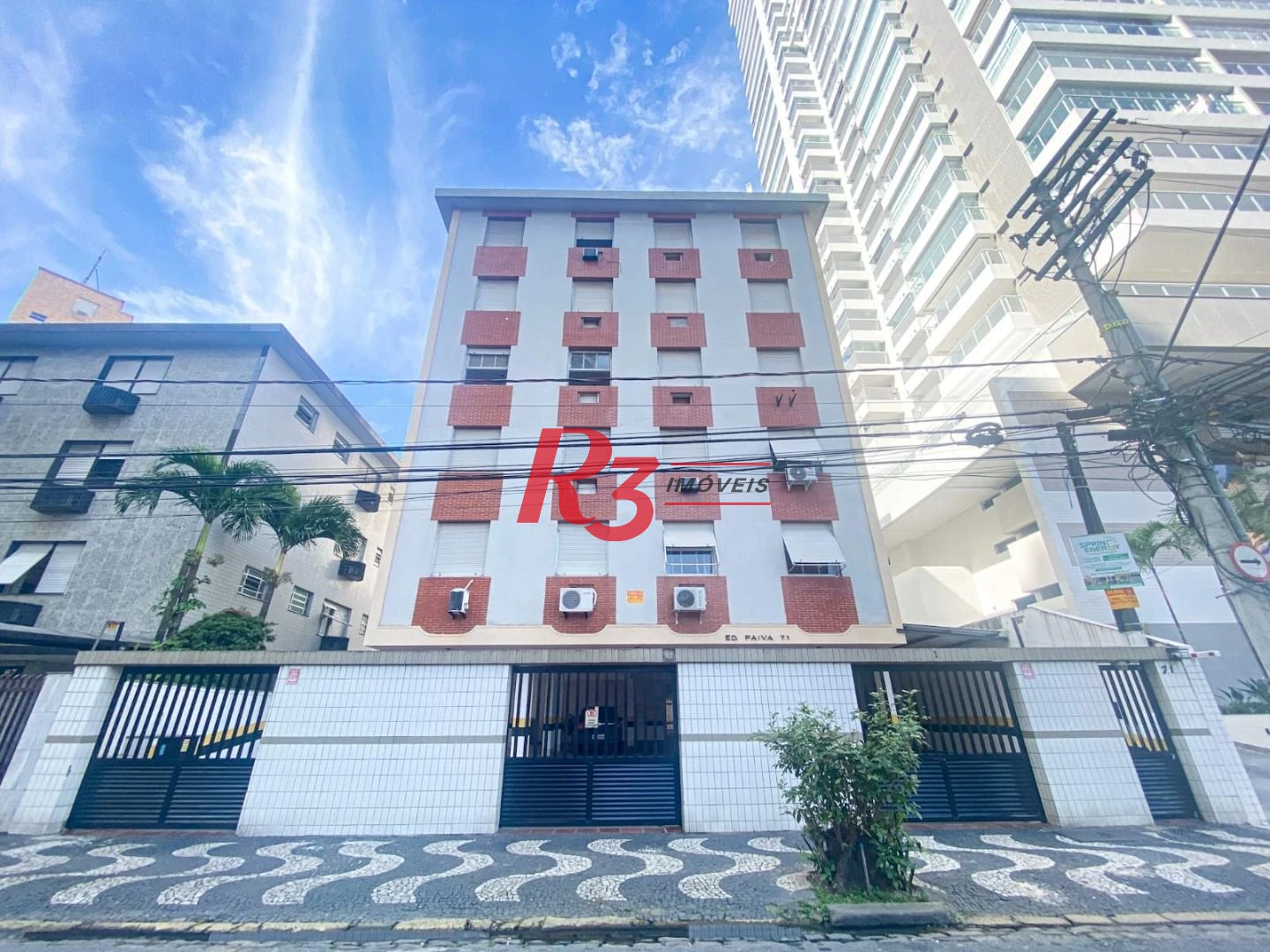Apartamento com 2 dormitórios à venda, 78 m² por R$ 630.000,00 - Gonzaga - Santos/SP