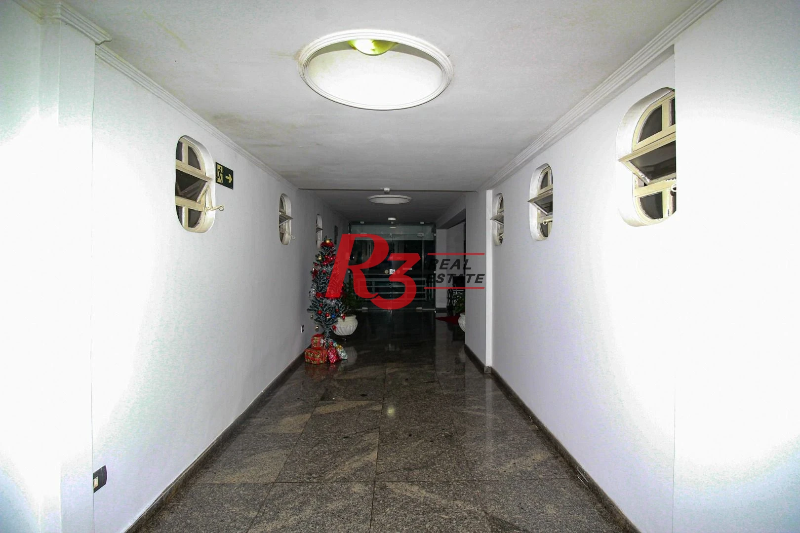 Apartamento com 3 dormitórios à venda, 95 m² por R$ 880.000,00 - Ponta da Praia - Santos/SP