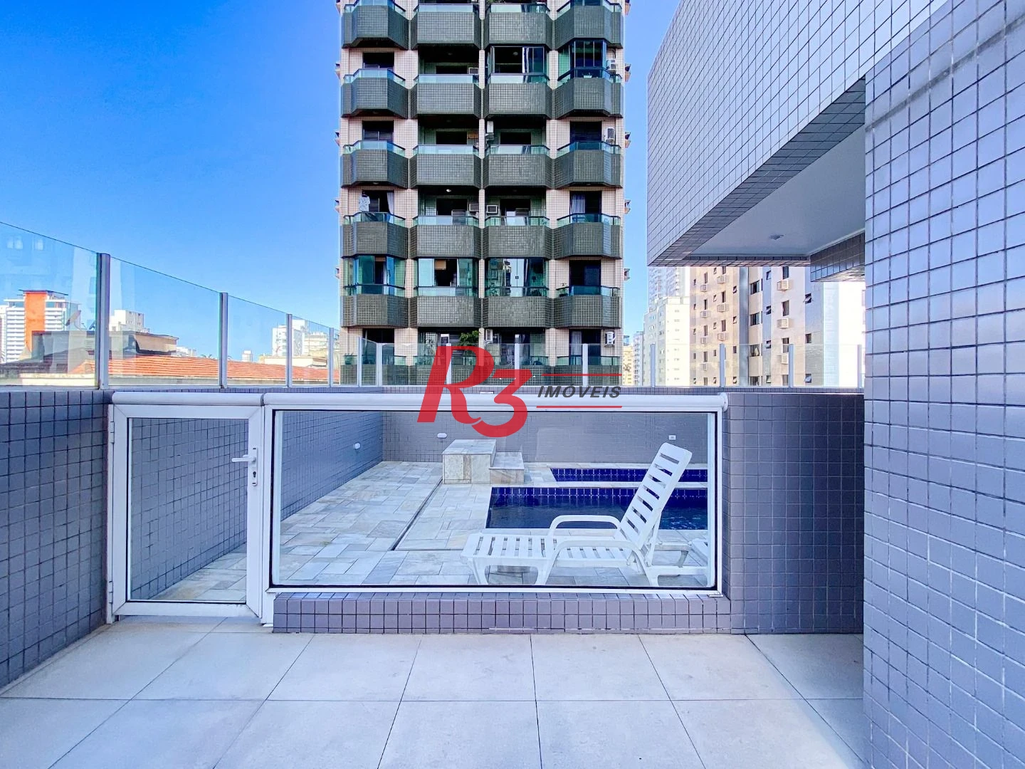 Apartamento Duplex com 3 dormitórios à venda, 148 m² por R$ 1.999.000,00 - Gonzaga - Santos/SP
