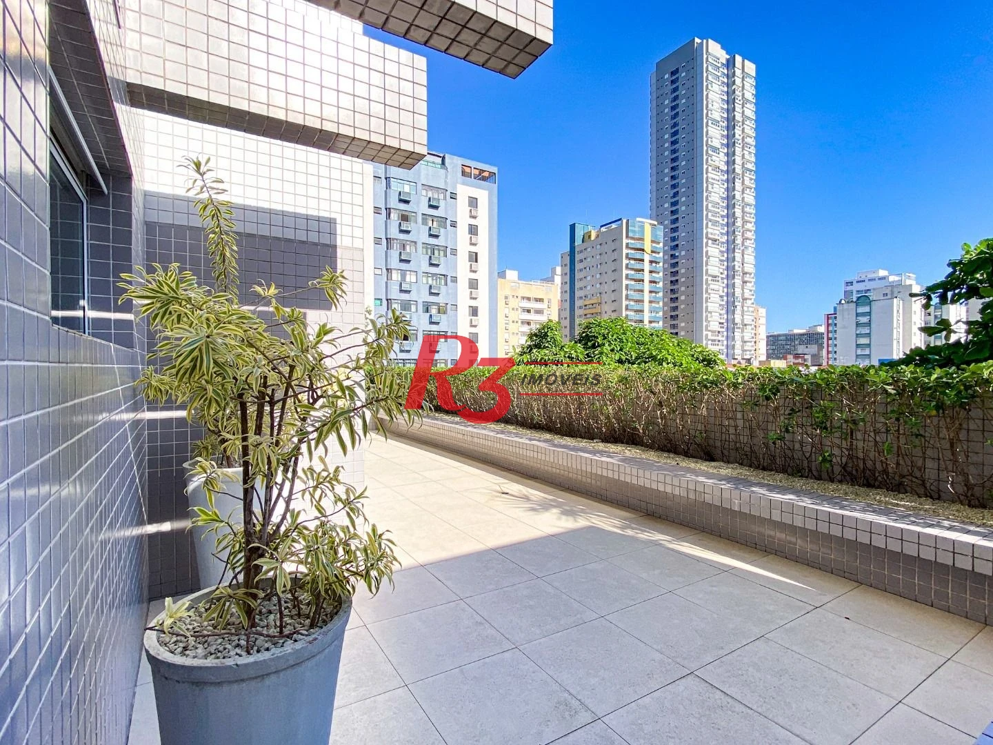 Apartamento Duplex com 3 dormitórios à venda, 148 m² por R$ 1.999.000,00 - Gonzaga - Santos/SP