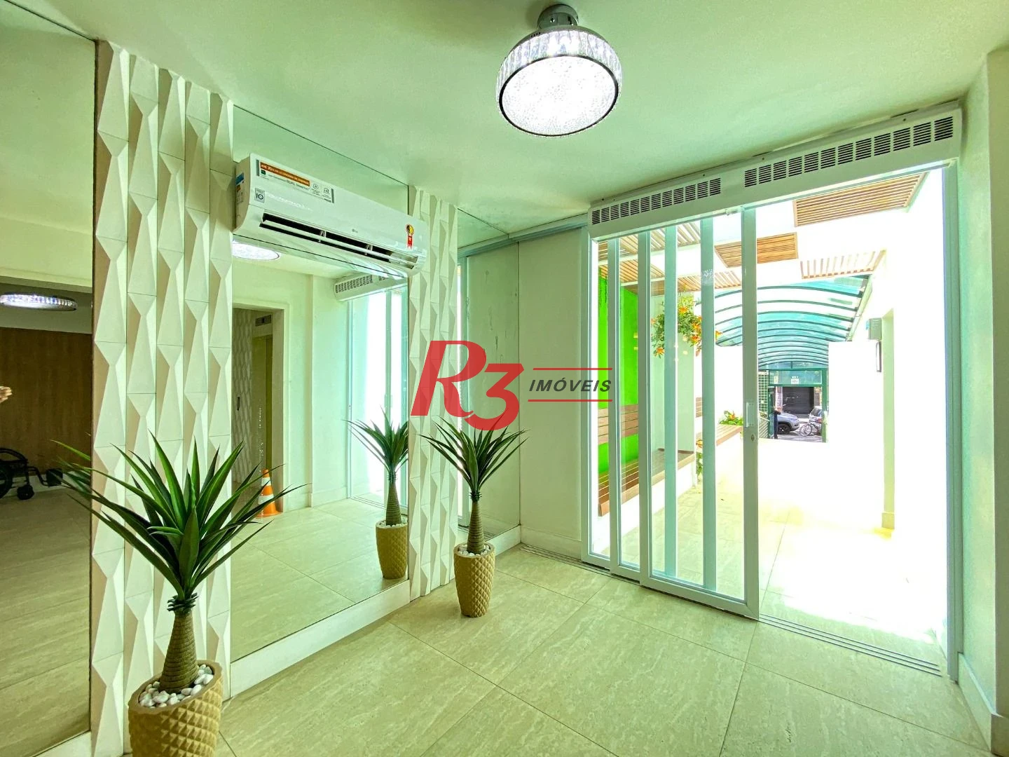 Conjunto à venda, 76 m² por R$ 638.000,00 - Encruzilhada - Santos/SP