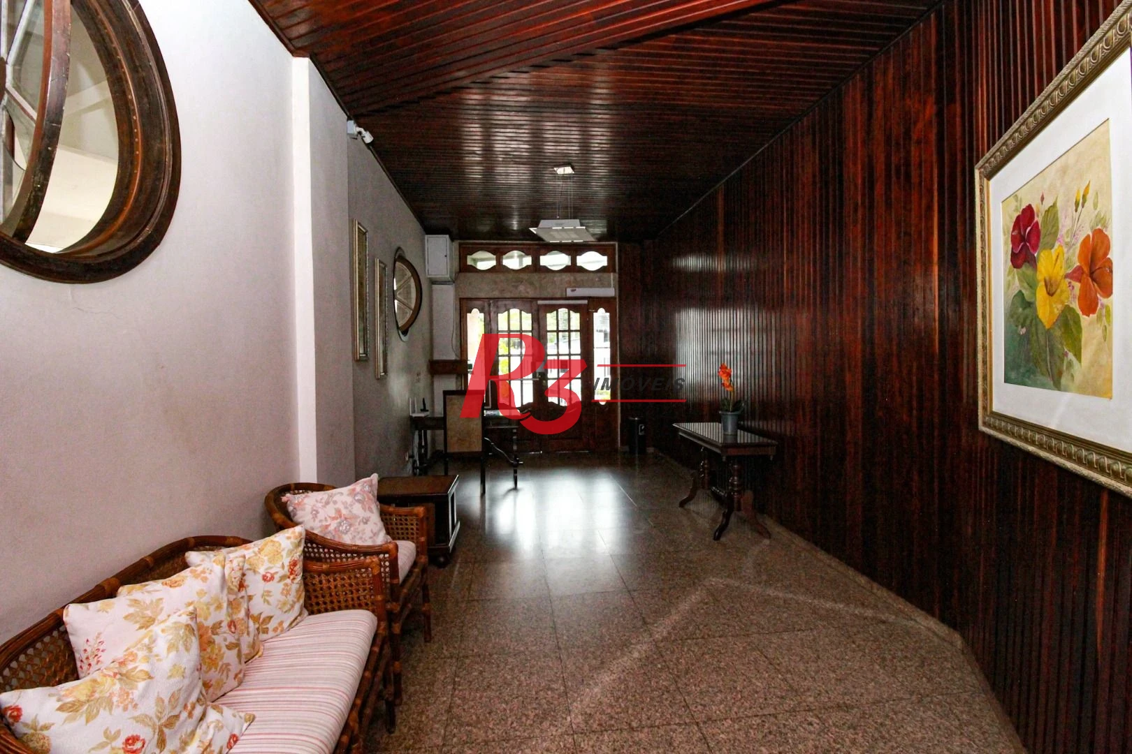 Apartamento com 2 dormitórios à venda, 109 m² por R$ 650.000,00 - José Menino - Santos/SP