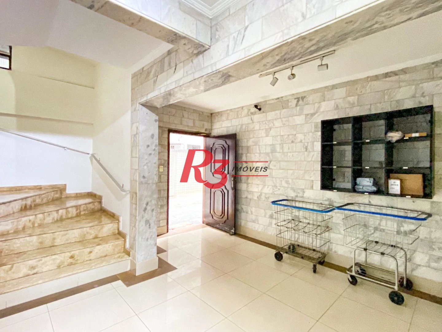 Apartamento com 3 dormitórios à venda, 145 m² por R$ 1.180.000,00 - Pompéia - Santos/SP