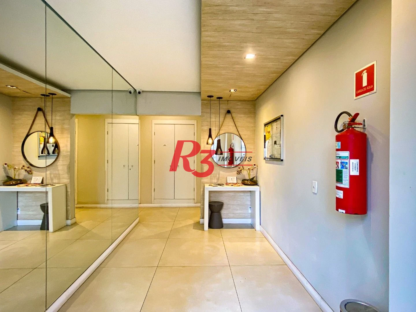 Apartamento à venda, 45 m² por R$ 320.000,00 - Castelo - Santos/SP