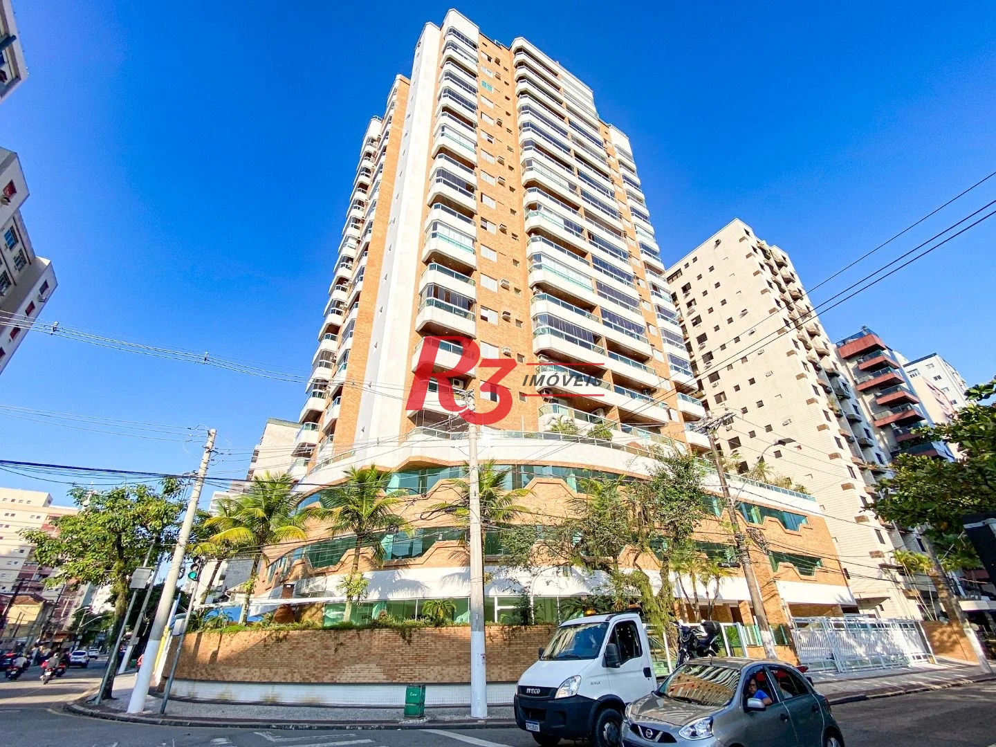 Cobertura com 3 dormitórios à venda, 290 m² por R$ 3.719.000,00 - Gonzaga - Santos/SP