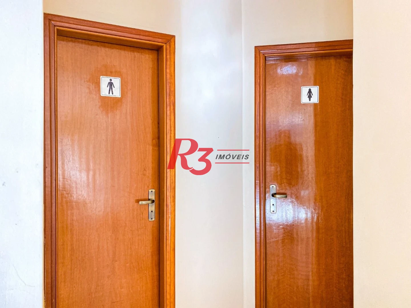 Cobertura com 3 dormitórios à venda, 290 m² por R$ 3.719.000,00 - Gonzaga - Santos/SP