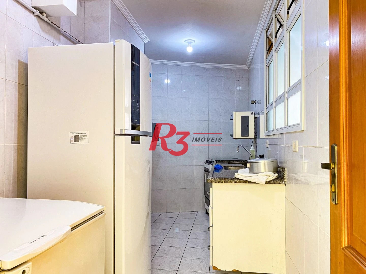 Cobertura com 3 dormitórios à venda, 290 m² por R$ 3.719.000,00 - Gonzaga - Santos/SP