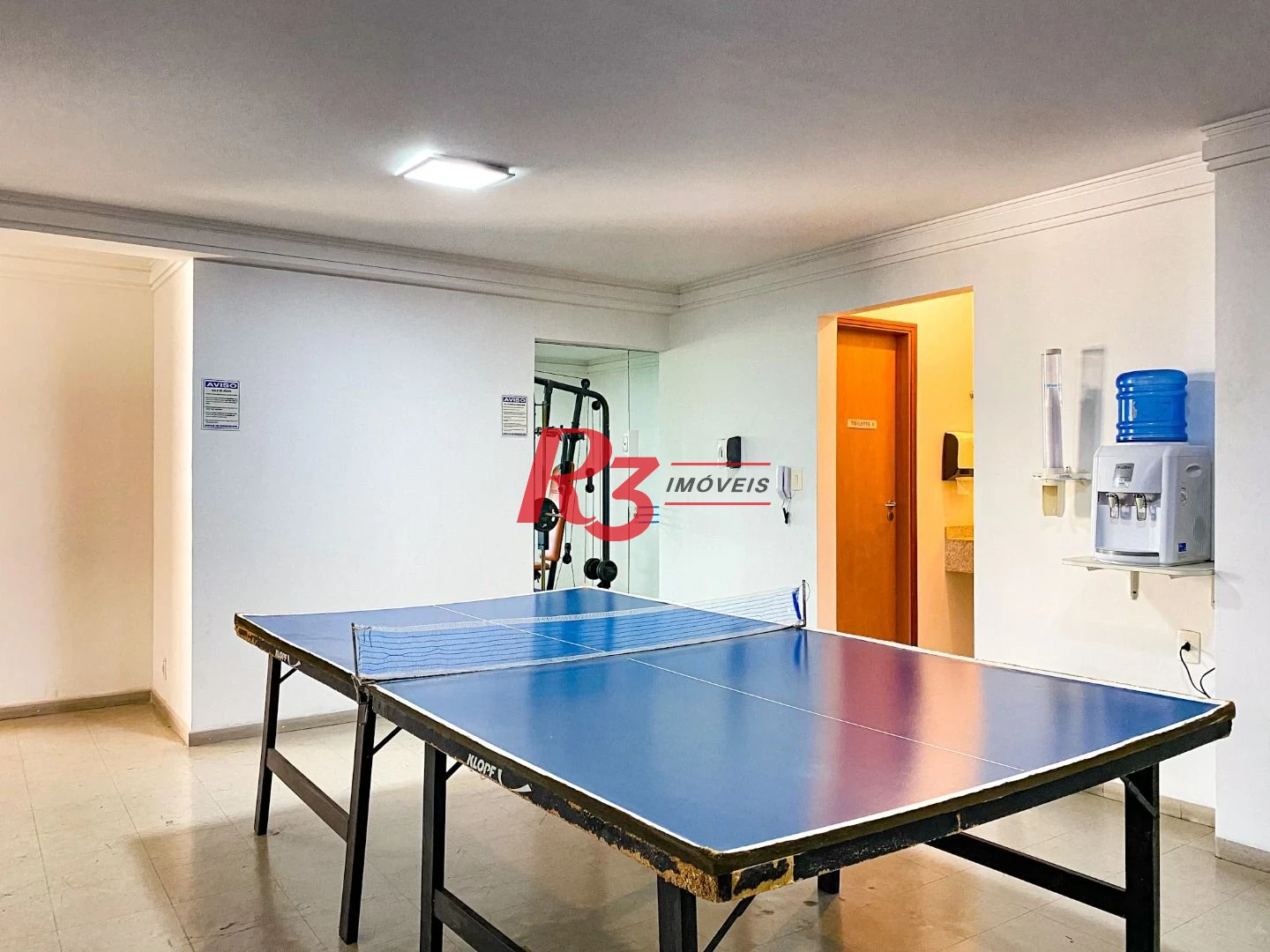 Apartamento com 3 dormitórios à venda, 132 m² por R$ 1.599.900,00 - Embaré - Santos/SP