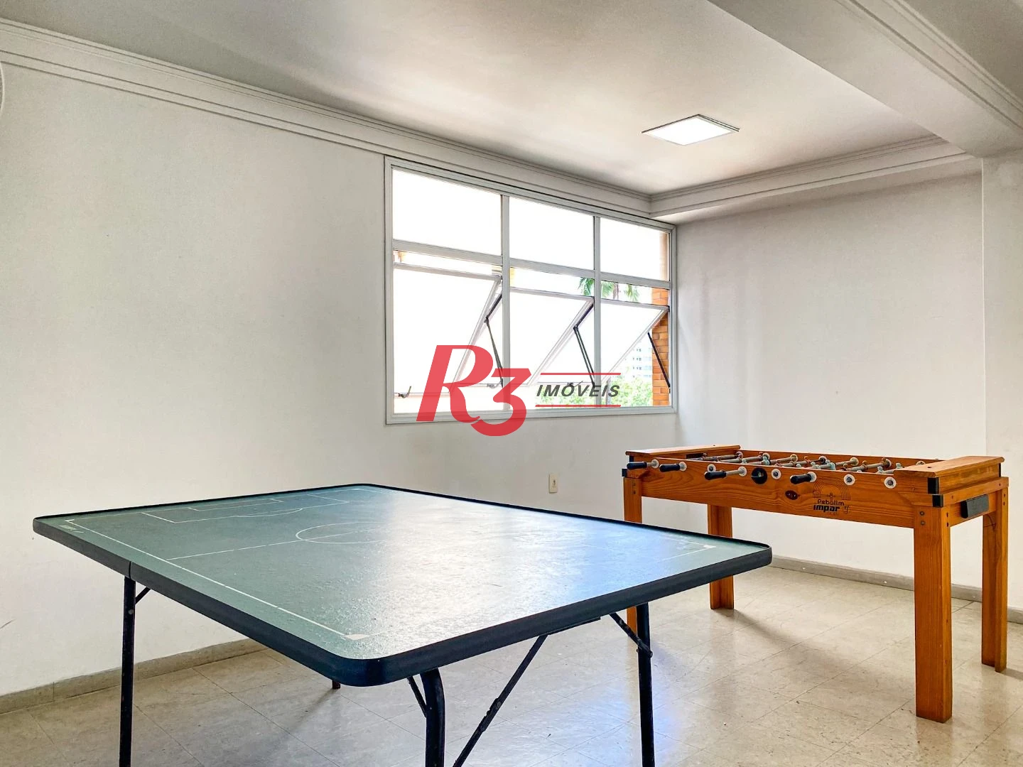 Apartamento com 3 dormitórios à venda, 132 m² por R$ 1.599.900,00 - Embaré - Santos/SP