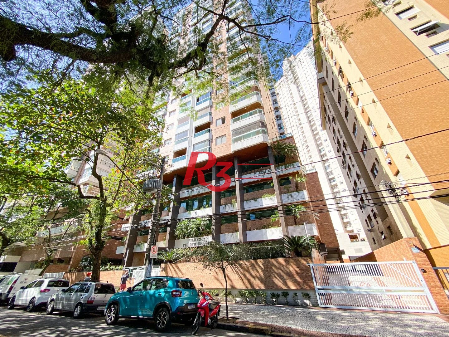 Apartamento com 3 dormitórios à venda, 132 m² por R$ 1.599.900,00 - Embaré - Santos/SP