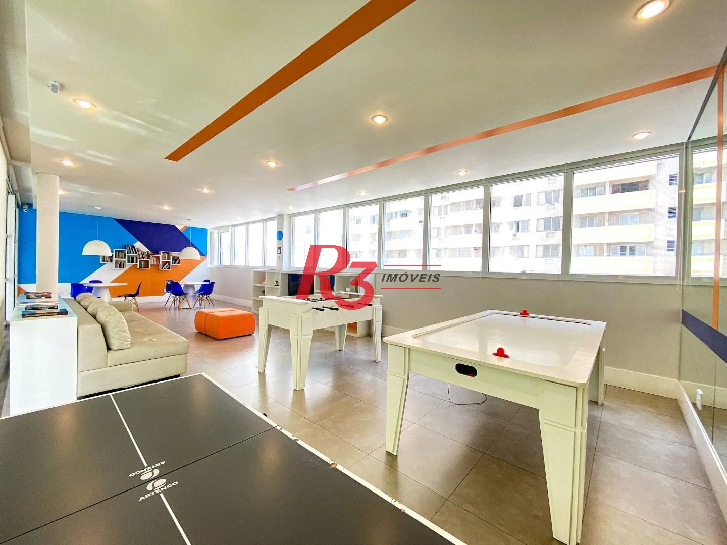 Apartamento com 1 dormitório para alugar, 54 m² por R$ 5.500,02/mês - Pompéia - Santos/SP